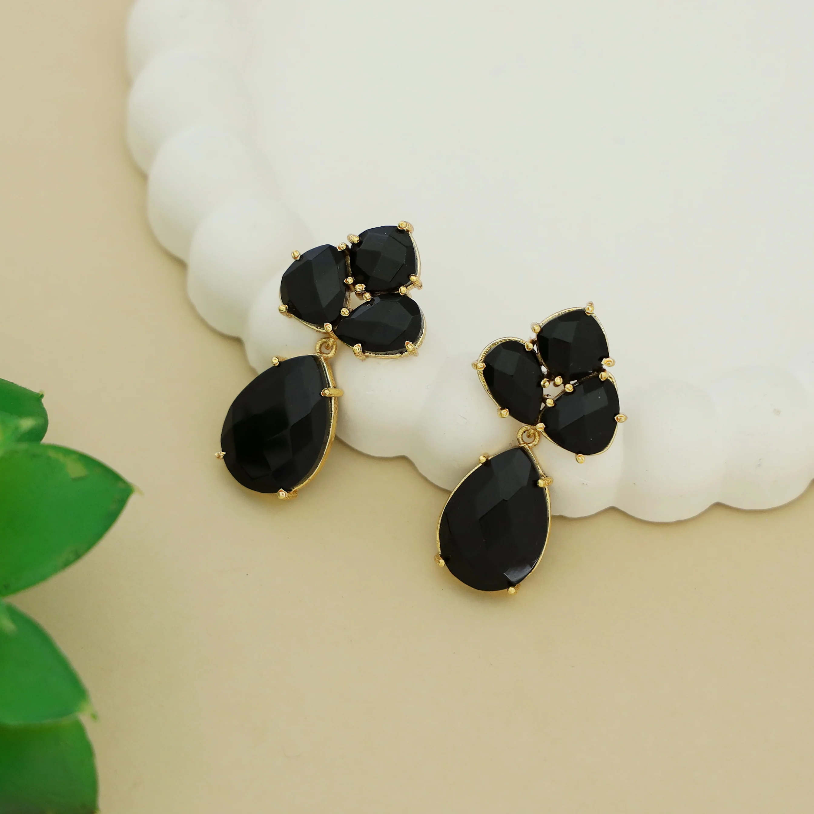 Haze Claw Glossy Stone Earring - Image 6