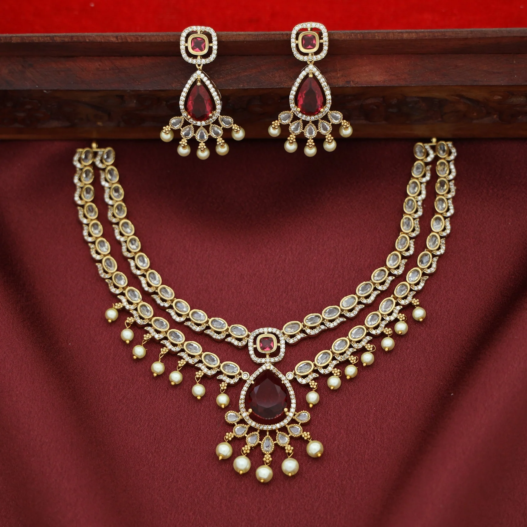 Hazel 2 Layer Pearl Short Neckpiece With Earring - Image 2