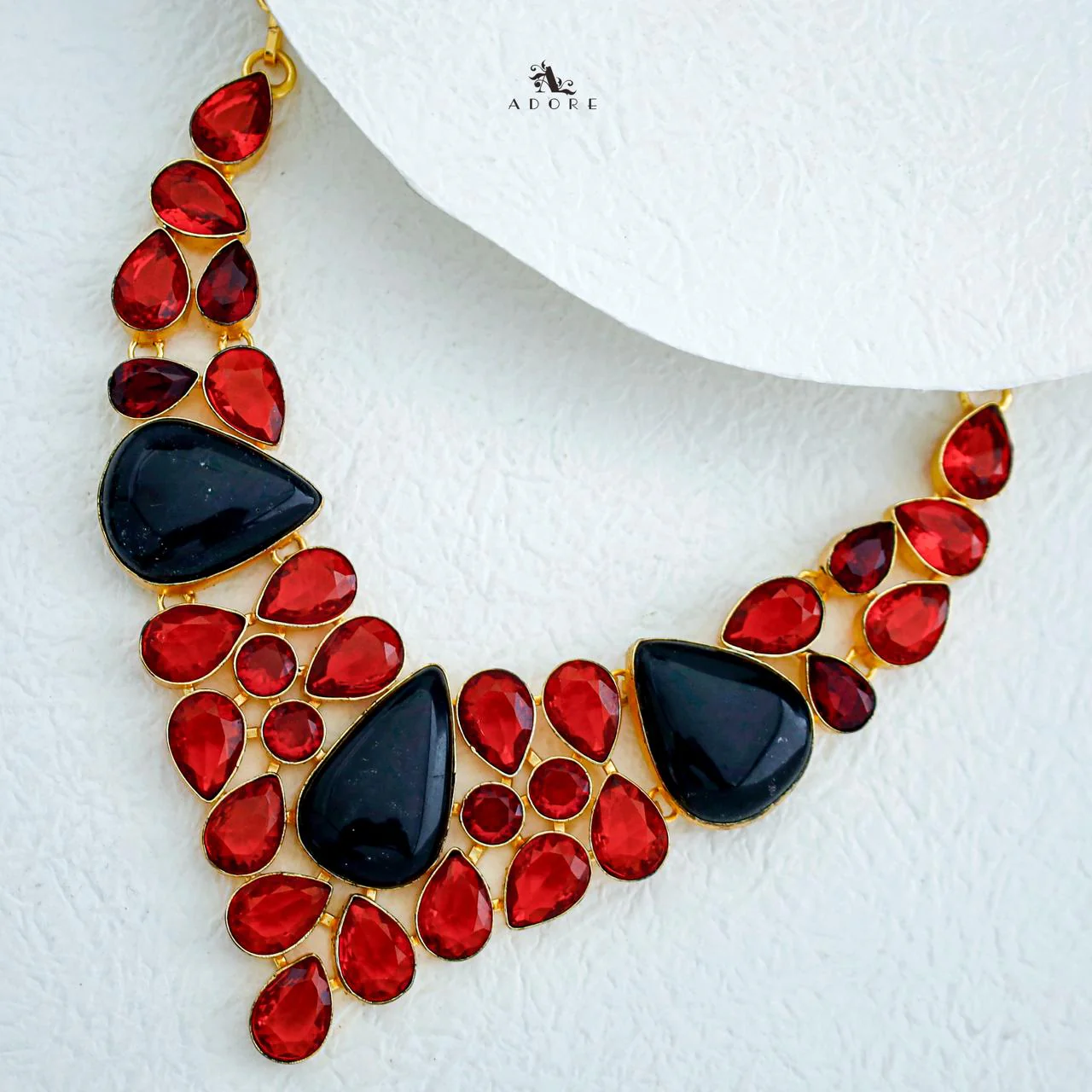 Hazel Neckpiece - Image 3