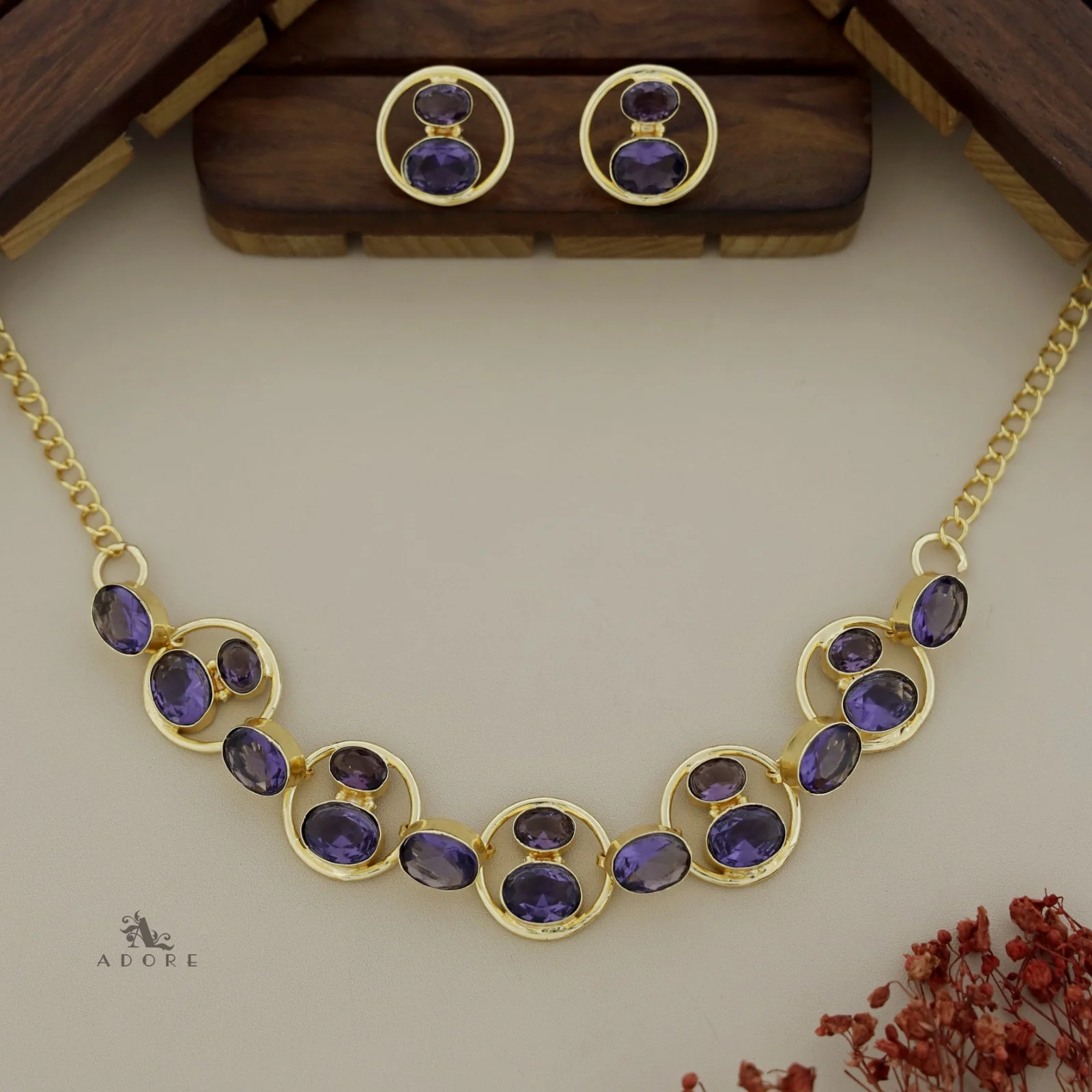 Hazina 5 circle Glossy Short Neckpiece / Choker With Earring - Image 2
