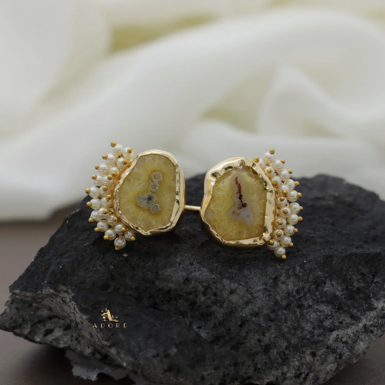 Heidi Agate Cluster Pearl Ring - Image 6