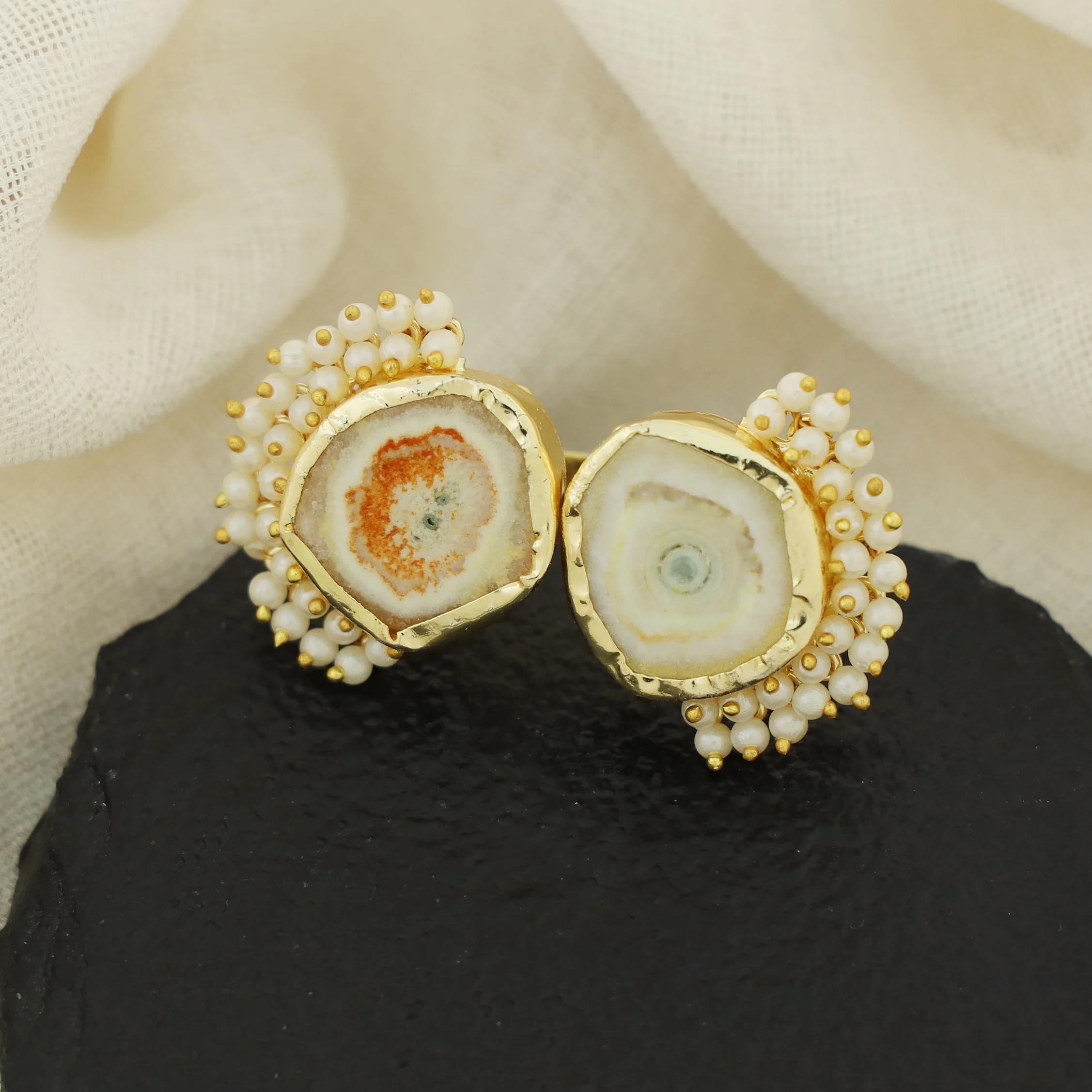 Heidi Agate Cluster Pearl Ring - Image 9