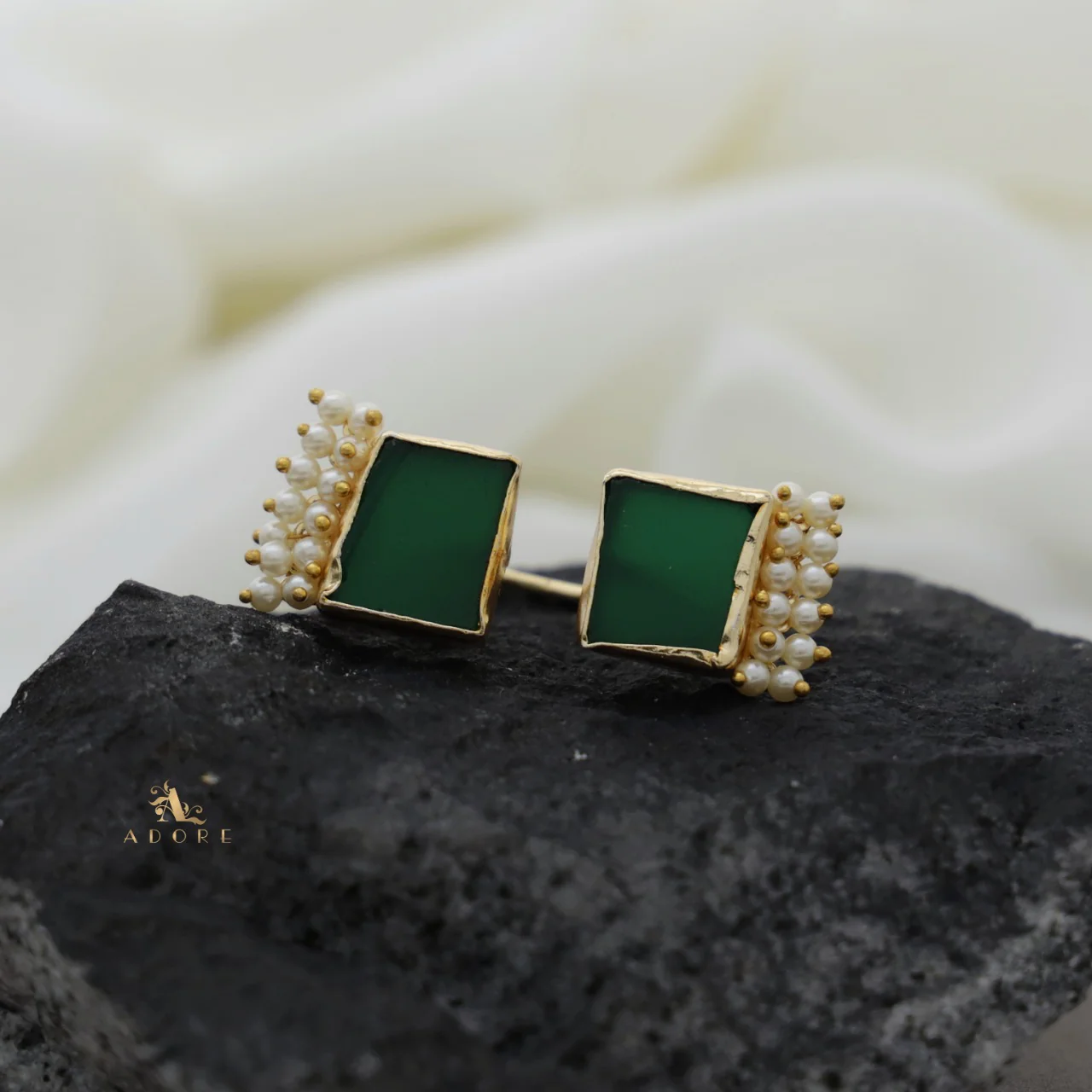 Heidi Raw Stone Cluster Pearl Ring - Image 4