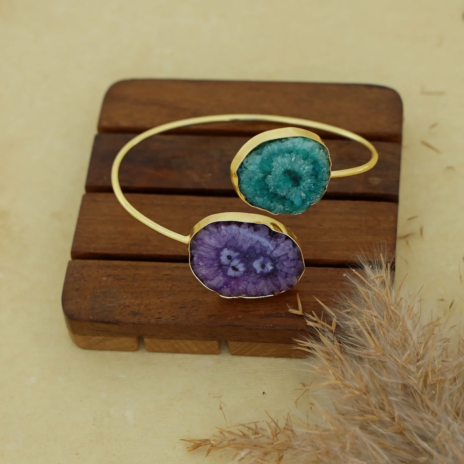 Hem Dual Solar Agate Bangle - Image 13
