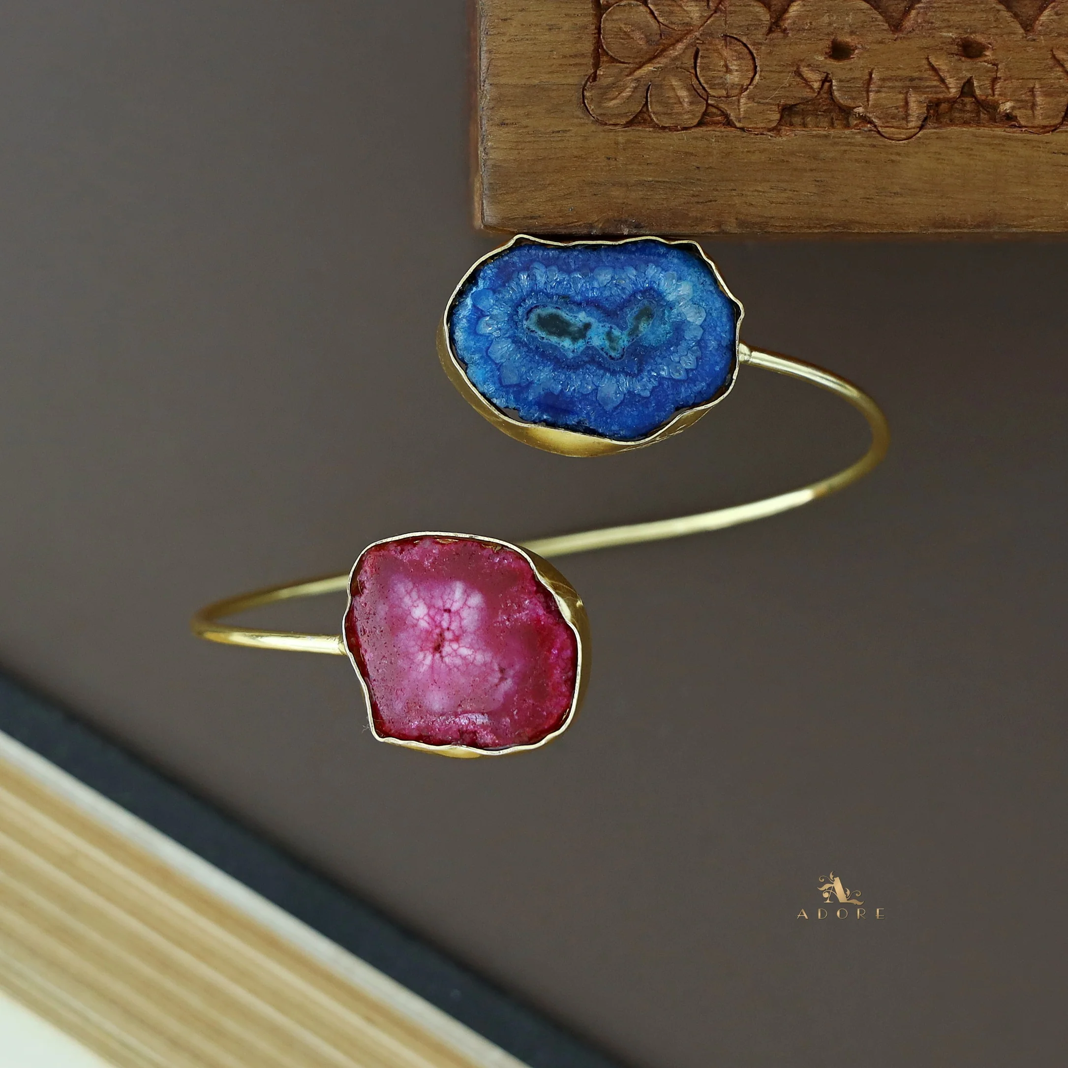 Hem Dual Solar Agate Bangle - Image 38