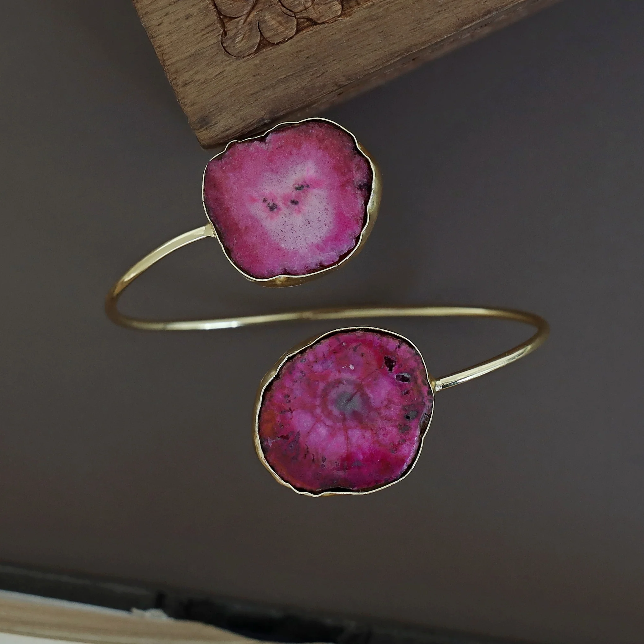 Hem Dual Solar Agate Bangle - Image 46