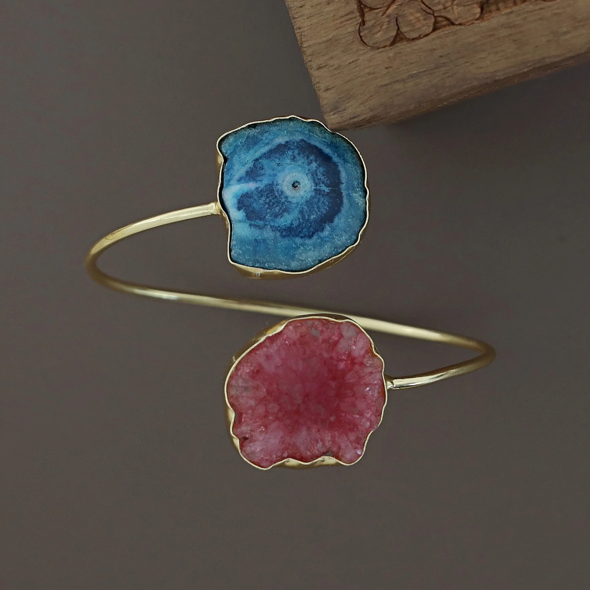 Hem Dual Solar Agate Bangle - Image 47