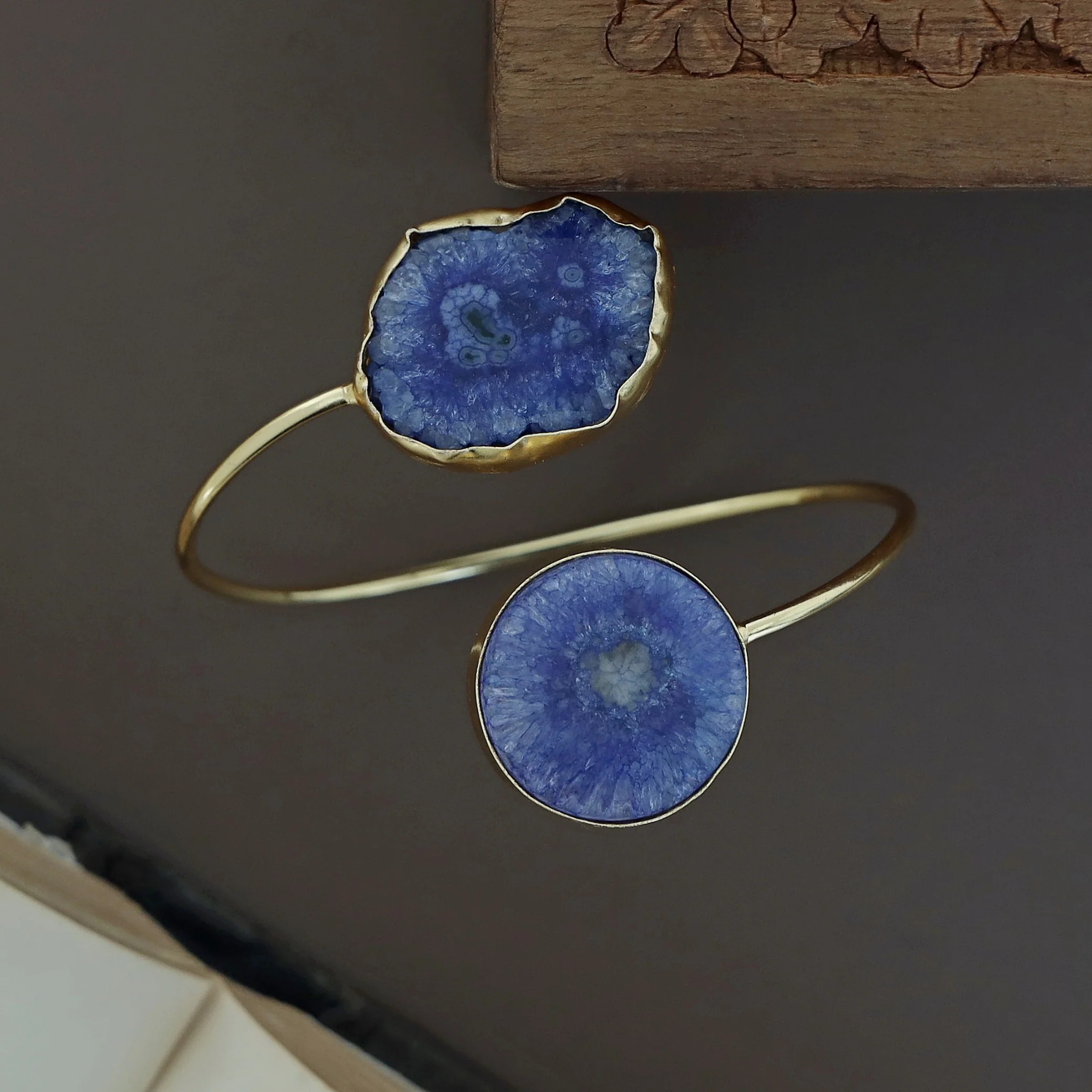 Hem Dual Solar Agate Bangle - Image 48