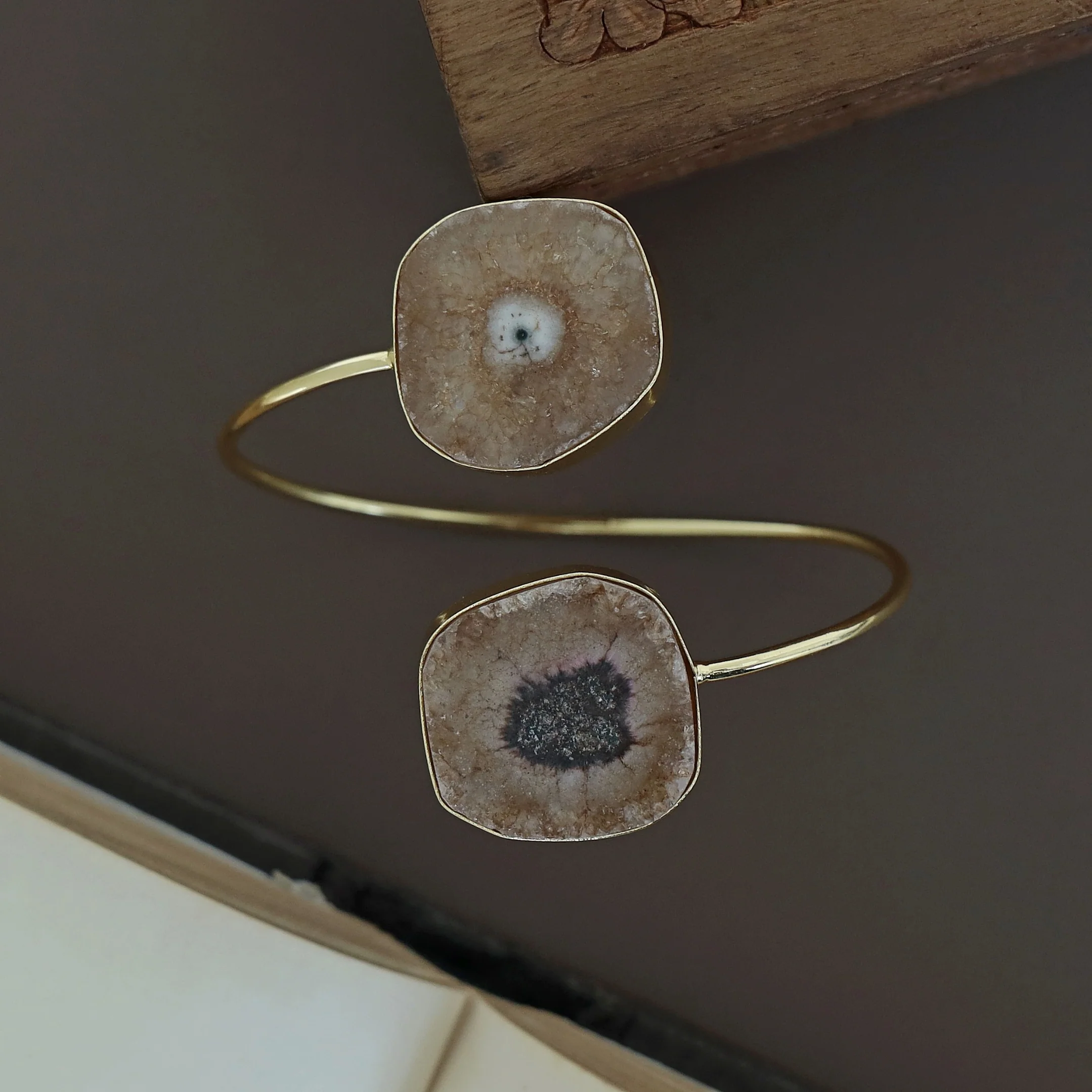 Hem Dual Solar Agate Bangle - Image 49