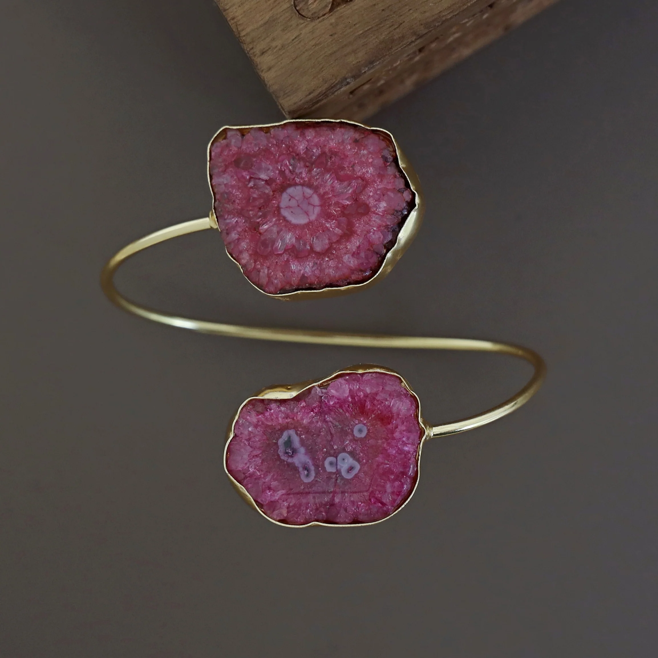 Hem Dual Solar Agate Bangle - Image 55