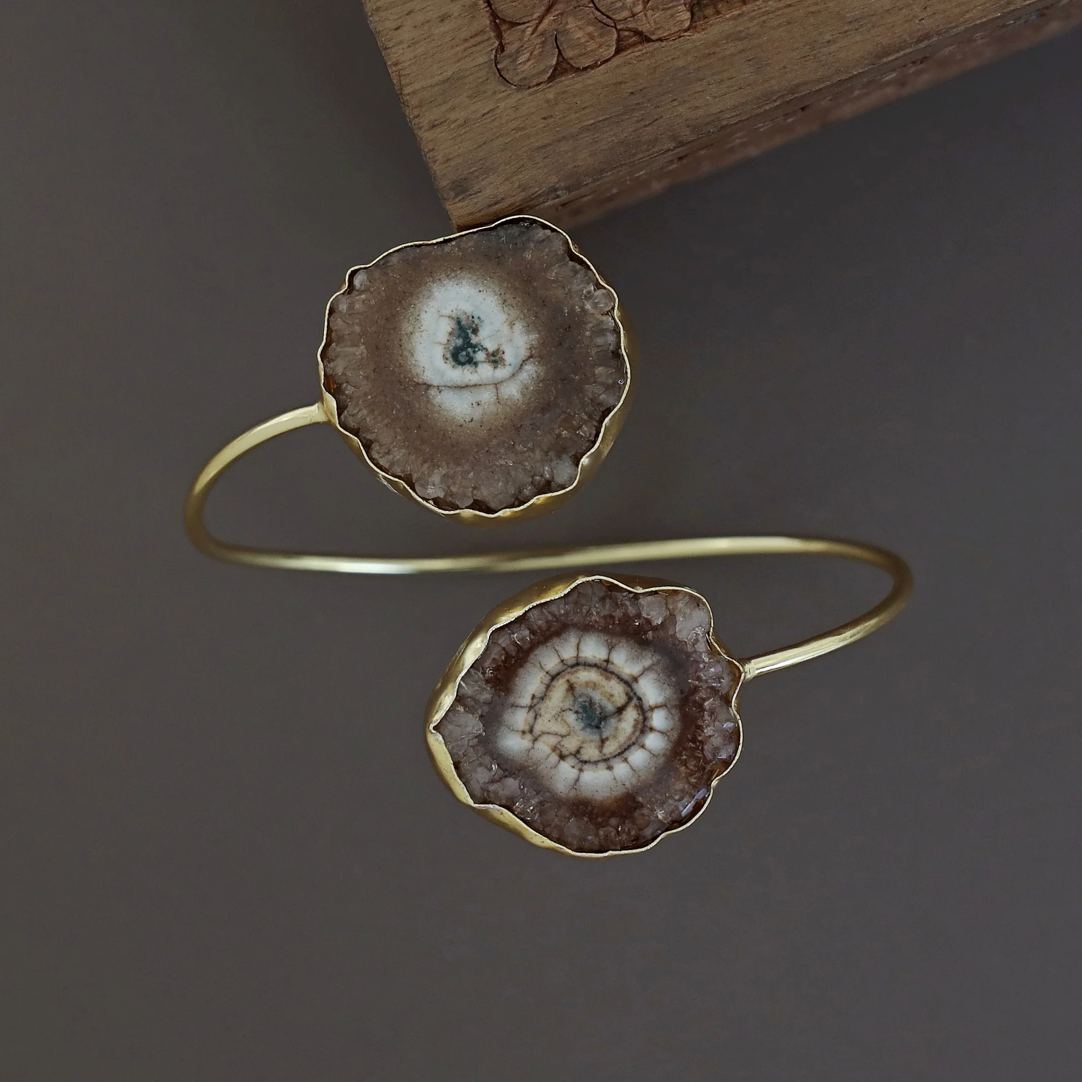 Hem Dual Solar Agate Bangle - Image 56