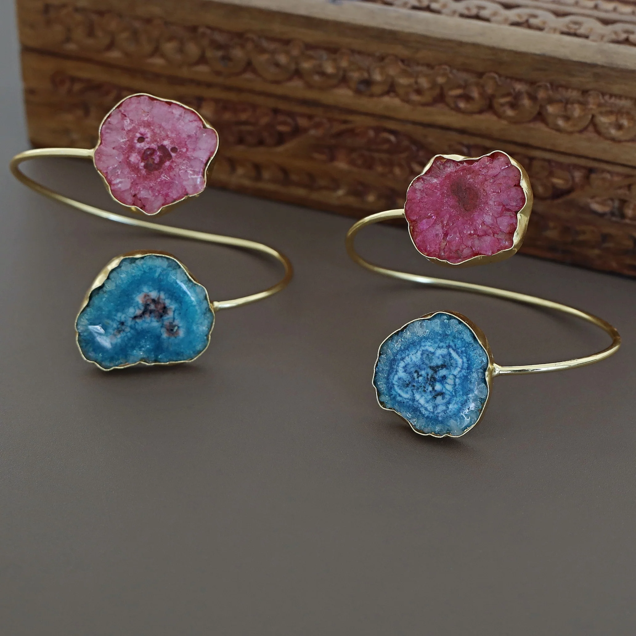 Hem Dual Solar Agate Bangle - Image 59