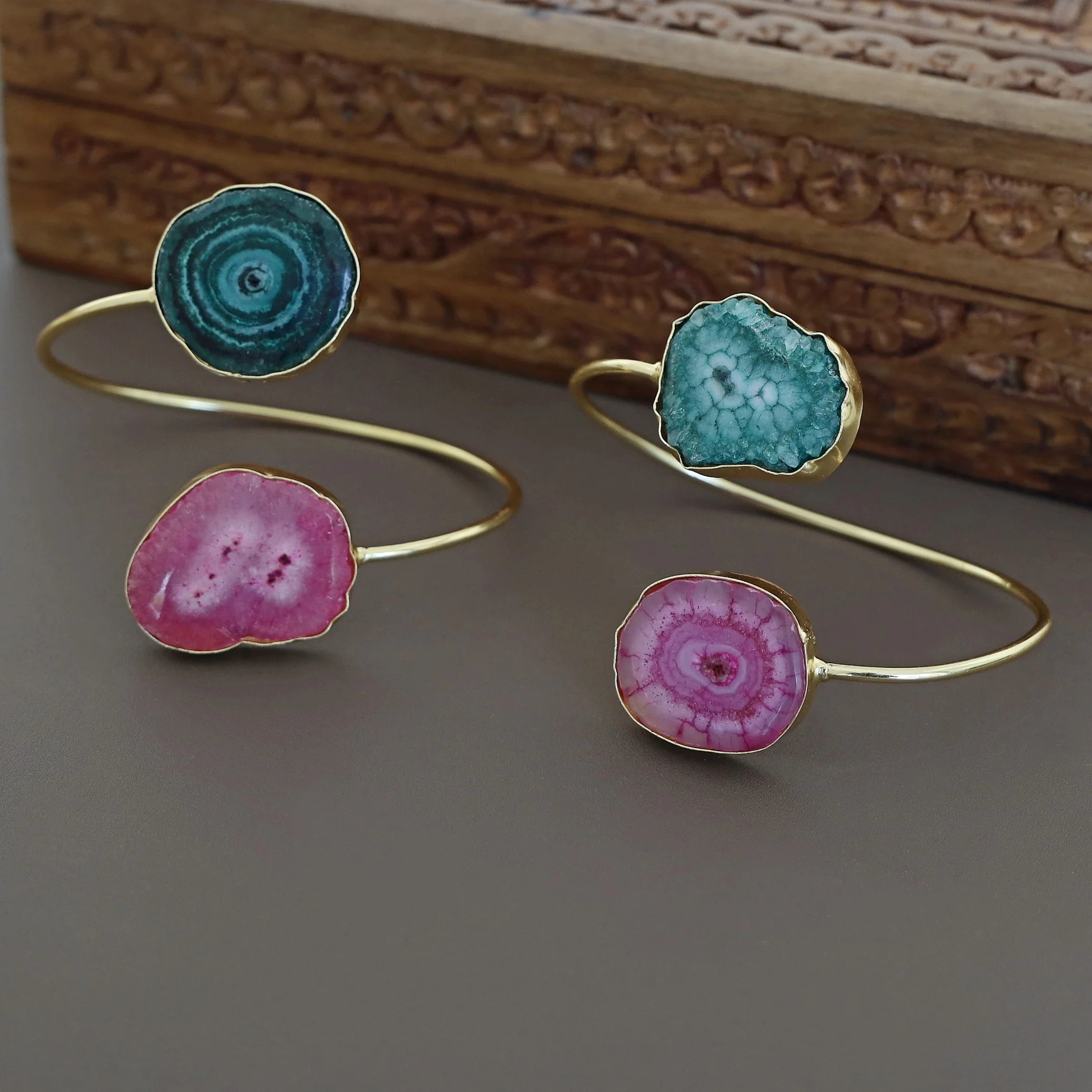 Hem Dual Solar Agate Bangle - Image 60