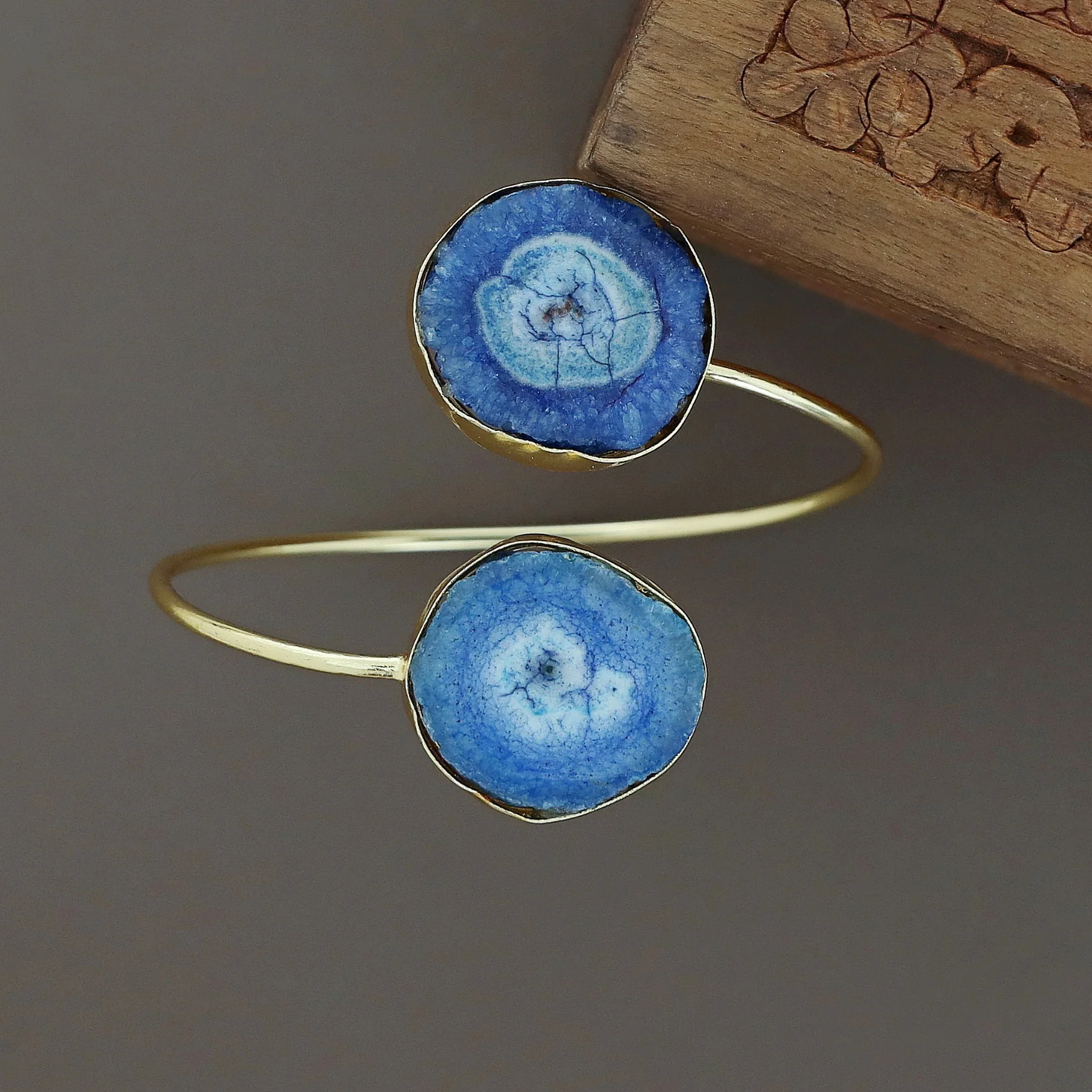 Hem Dual Solar Agate Bangle - Image 61
