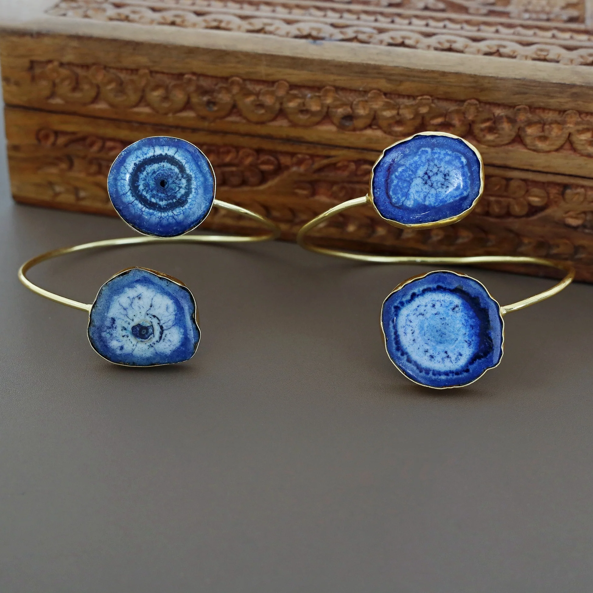 Hem Dual Solar Agate Bangle - Image 62