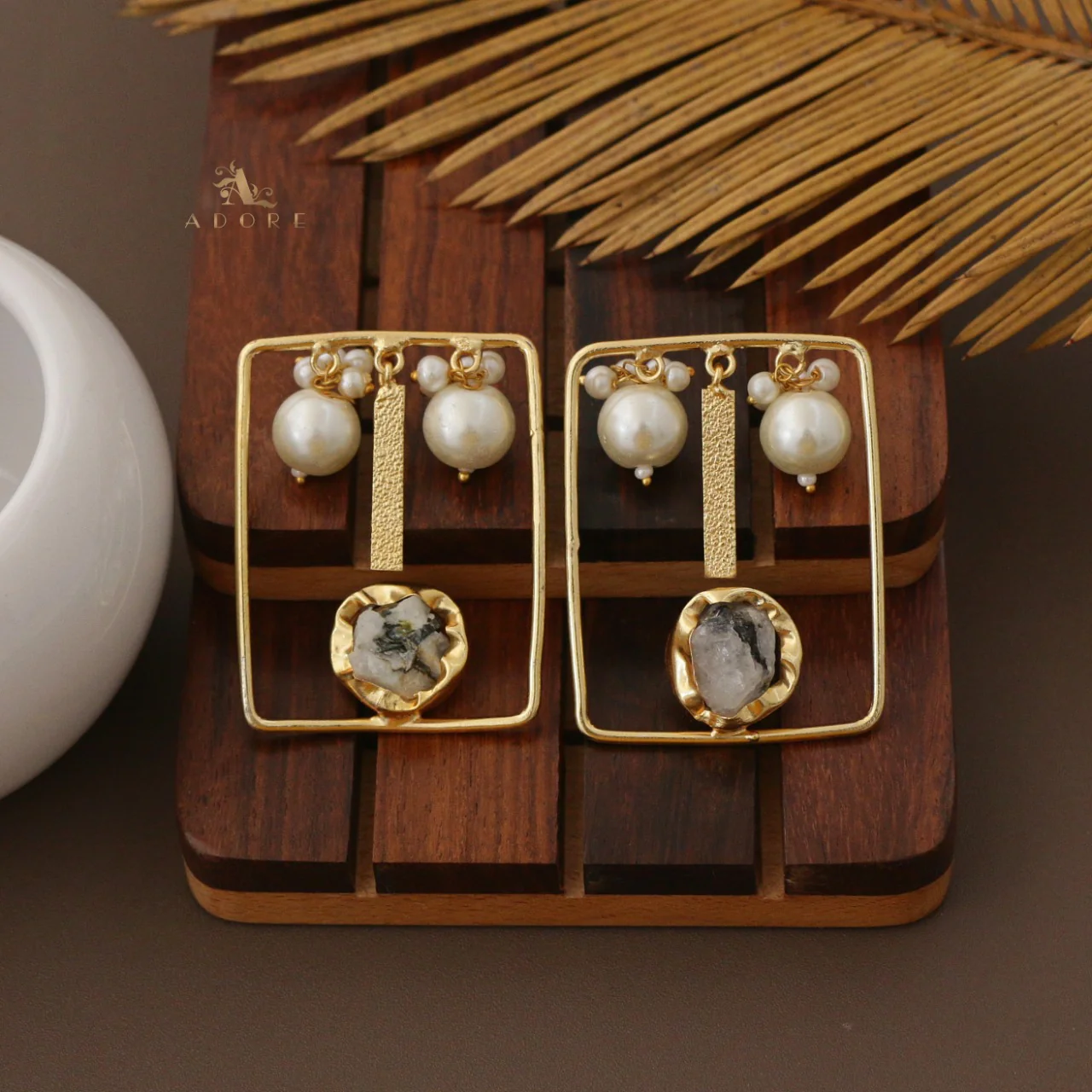 Hemantha Raw  Stone Pearl Earring - Image 6