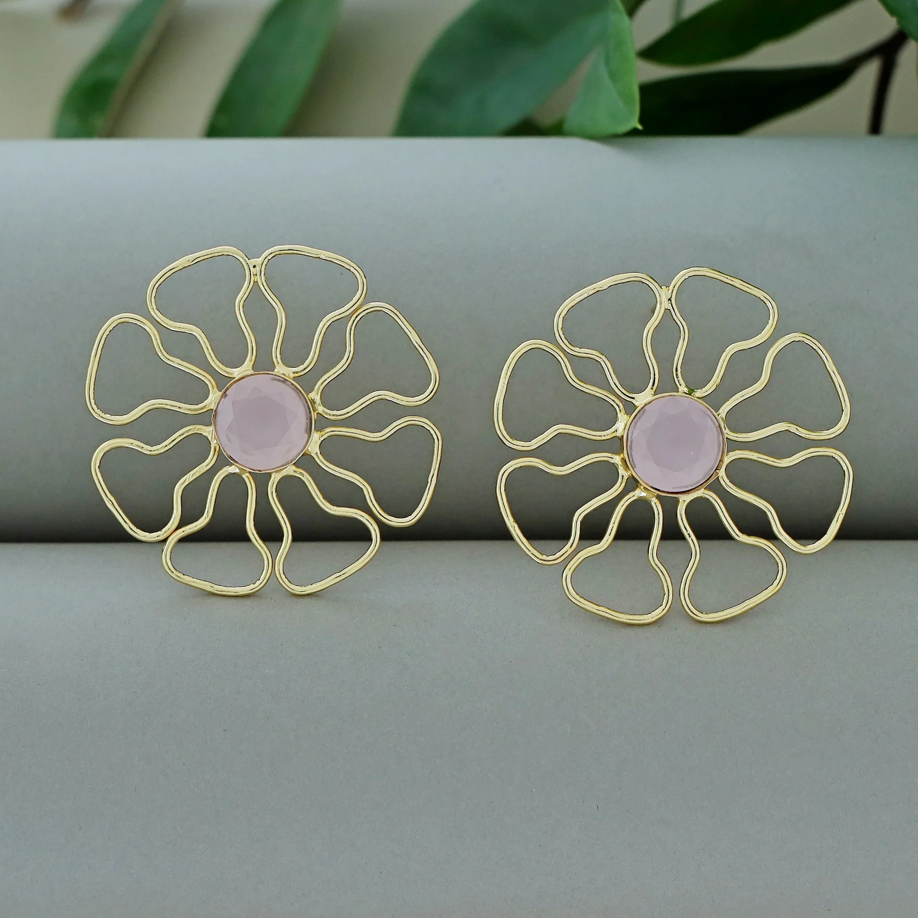 Henley Golden Floral Glossy Stone Earring - Image 8