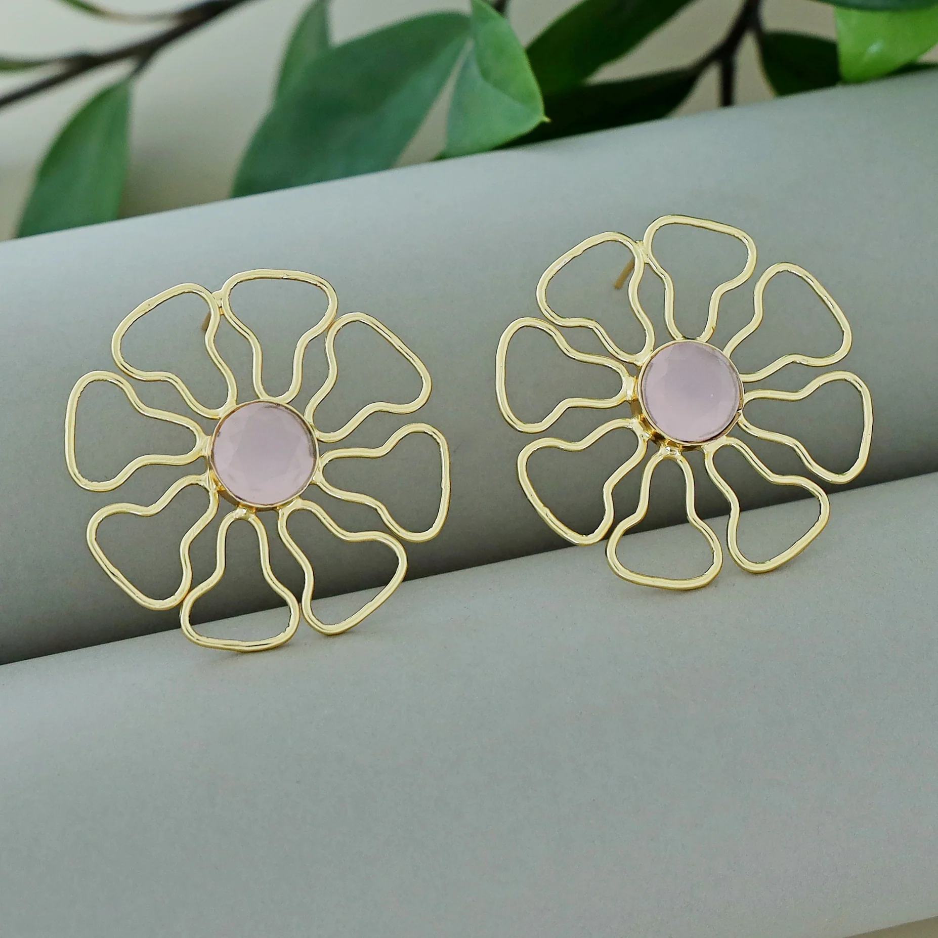 Henley Golden Floral Glossy Stone Earring - Image 9