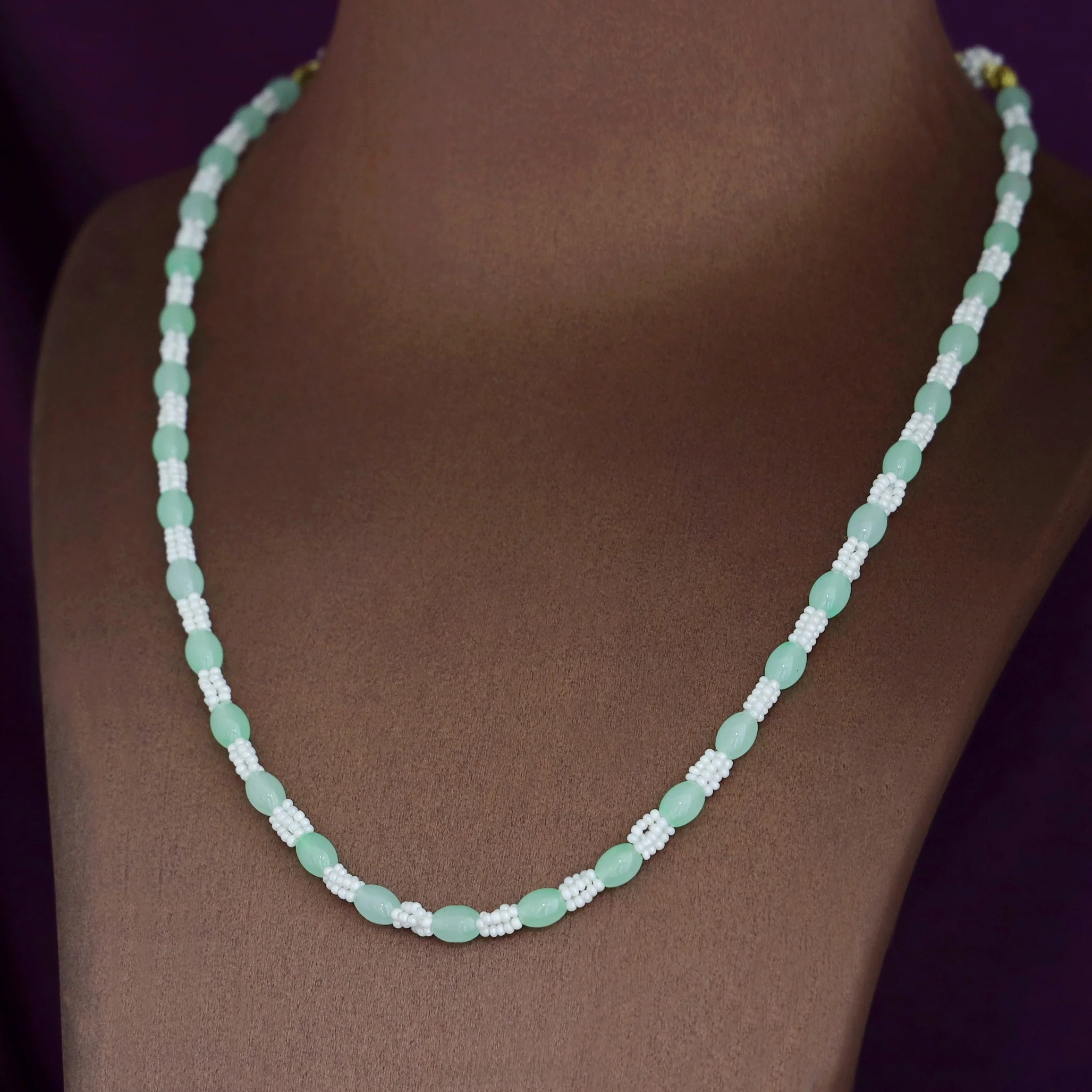 Hermina 1 Layer Neckpiece - Image 4