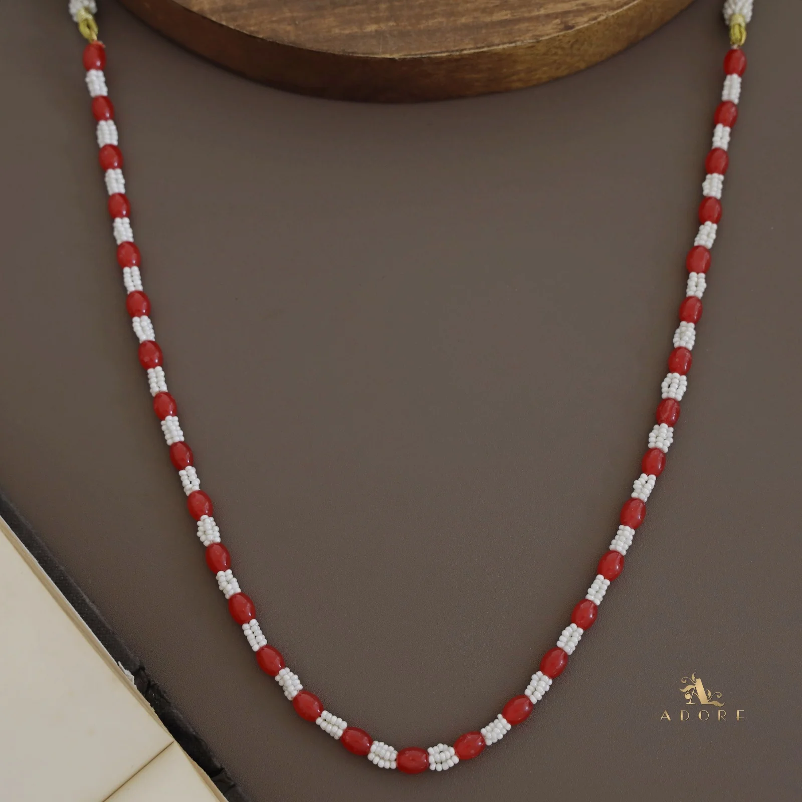 Hermina 1 Layer Neckpiece - Image 6
