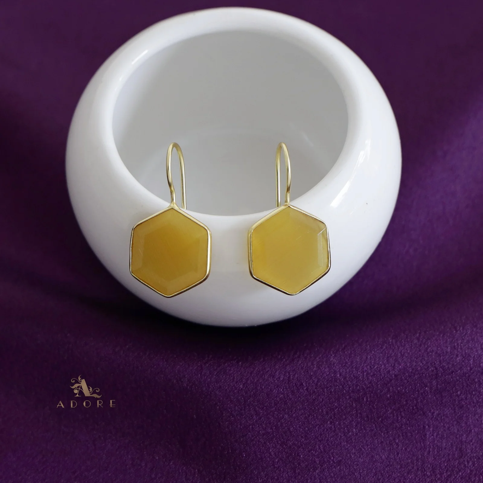 Golden Hexagon Drop - Image 13