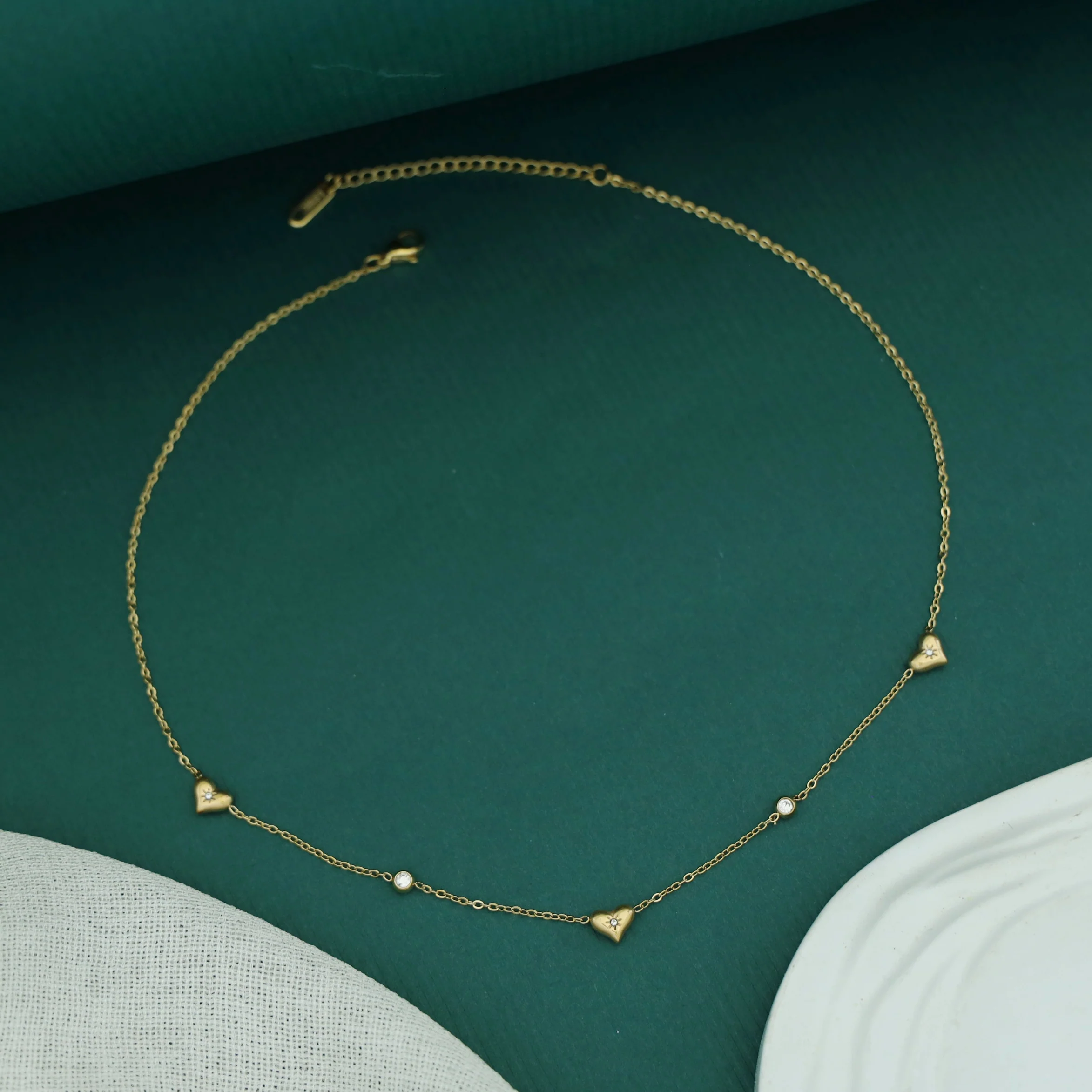 Heydee Tri Heart Glossy Neckpiece - Image 4