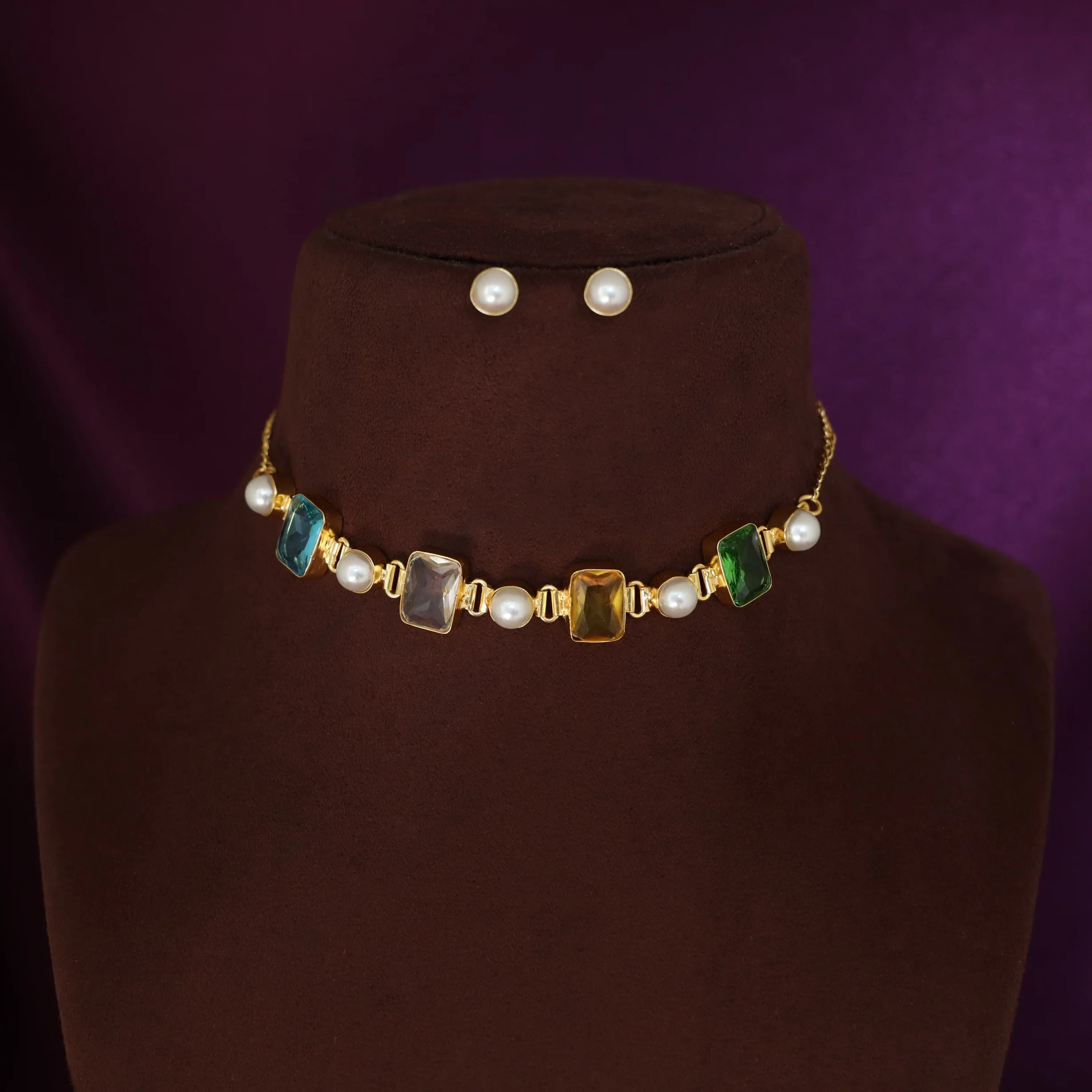 Hima Glossy Rectangle Pearl Choker With Pearl Stud - Image 11