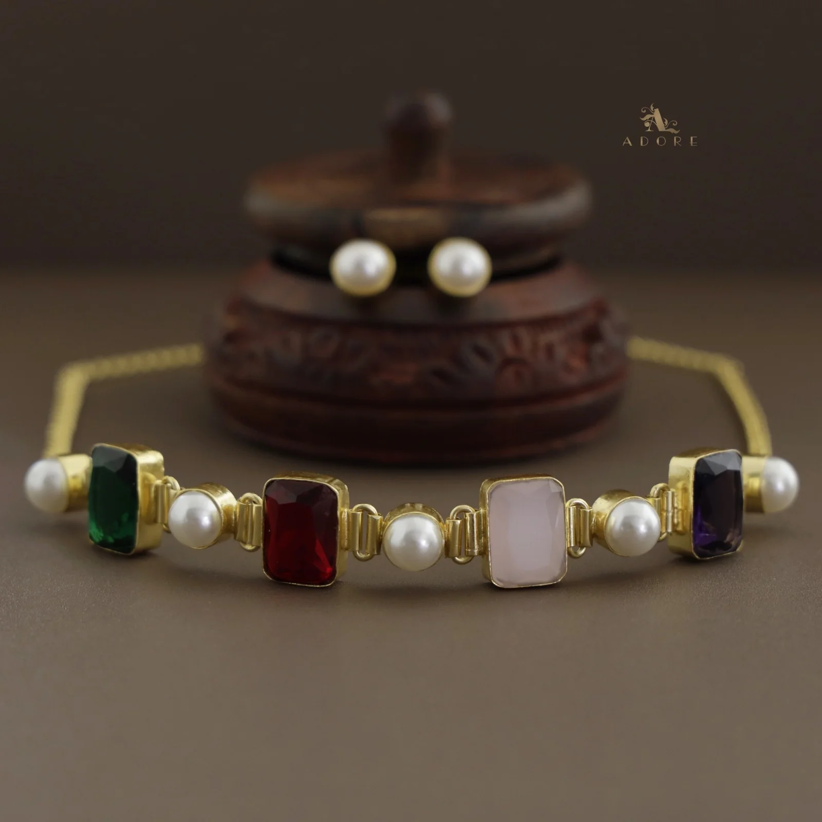Hima Glossy Rectangle Pearl Choker With Pearl Stud - Image 15