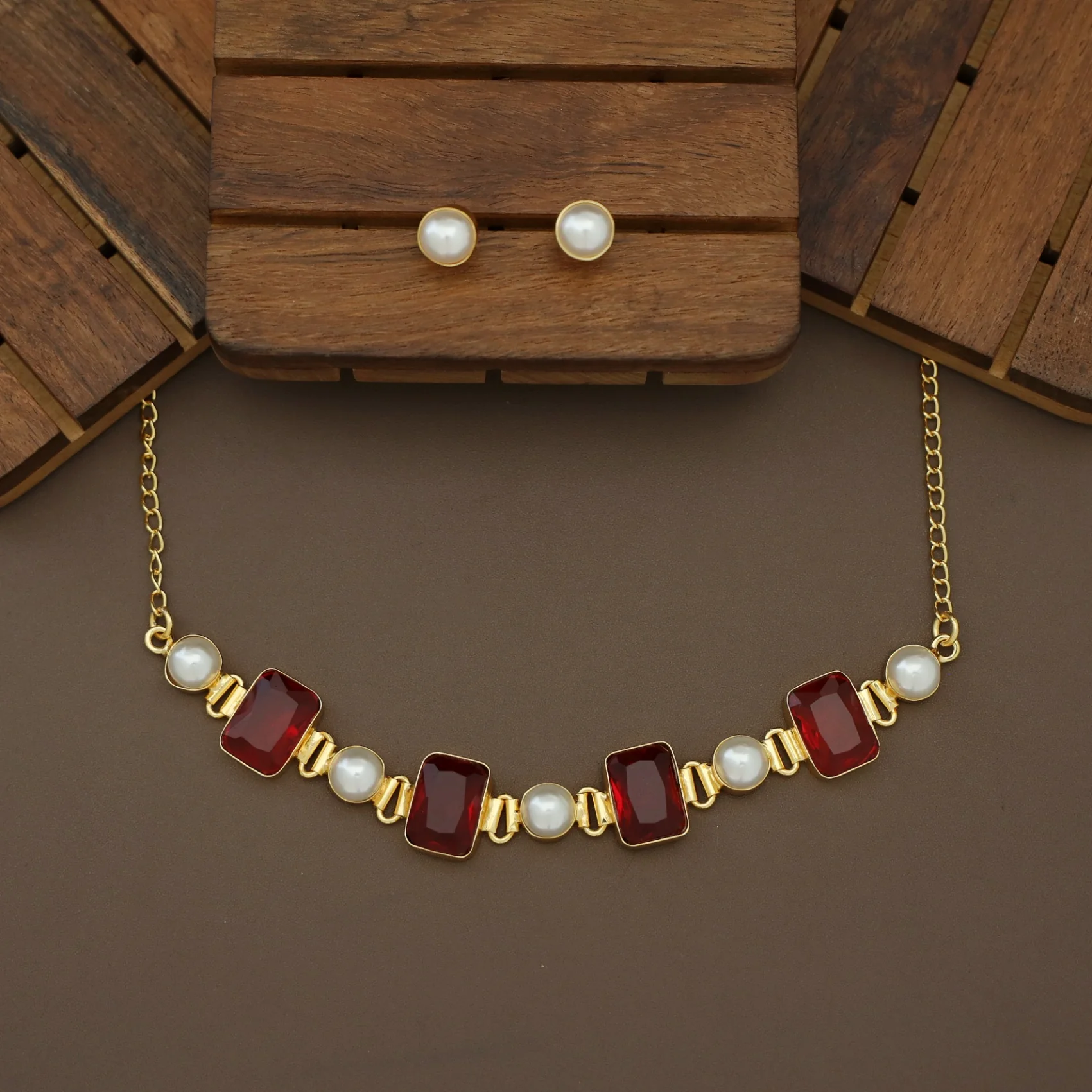 Hima Glossy Rectangle Pearl Choker With Pearl Stud - Image 2