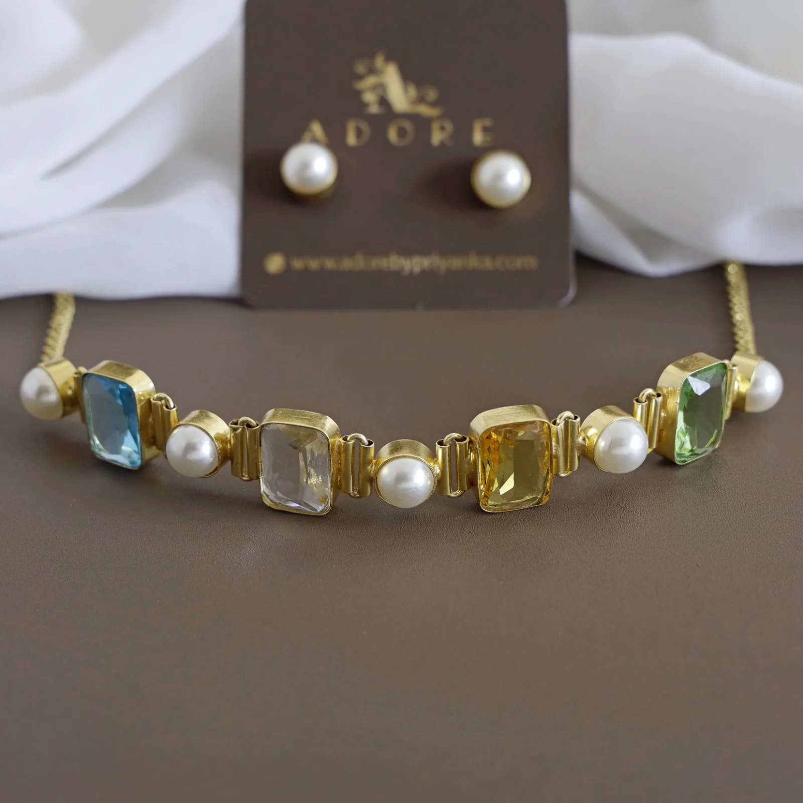 Hima Glossy Rectangle Pearl Choker With Pearl Stud - Image 23