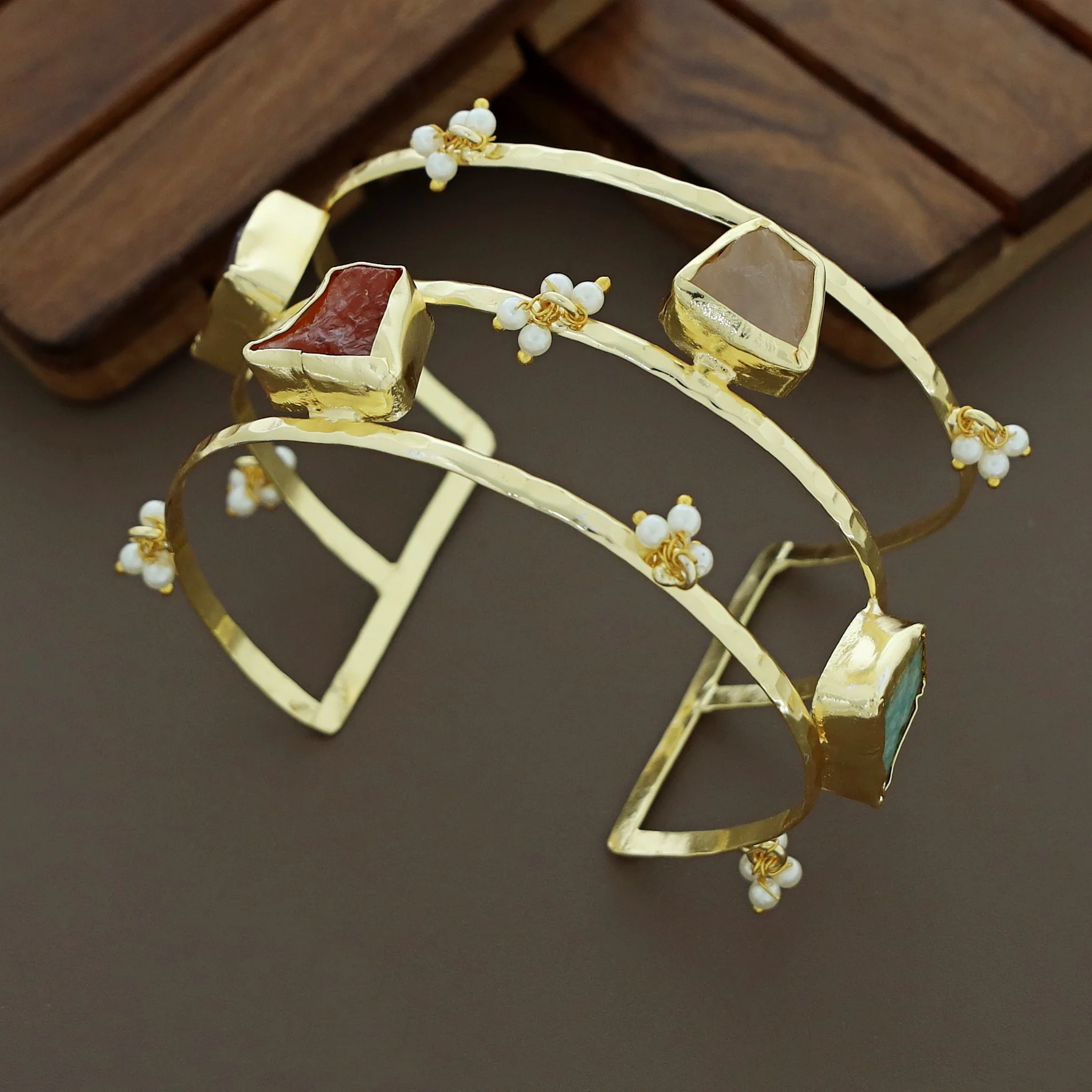 Hima Pearl Multicolour Raw Stone Bangle - Image 3