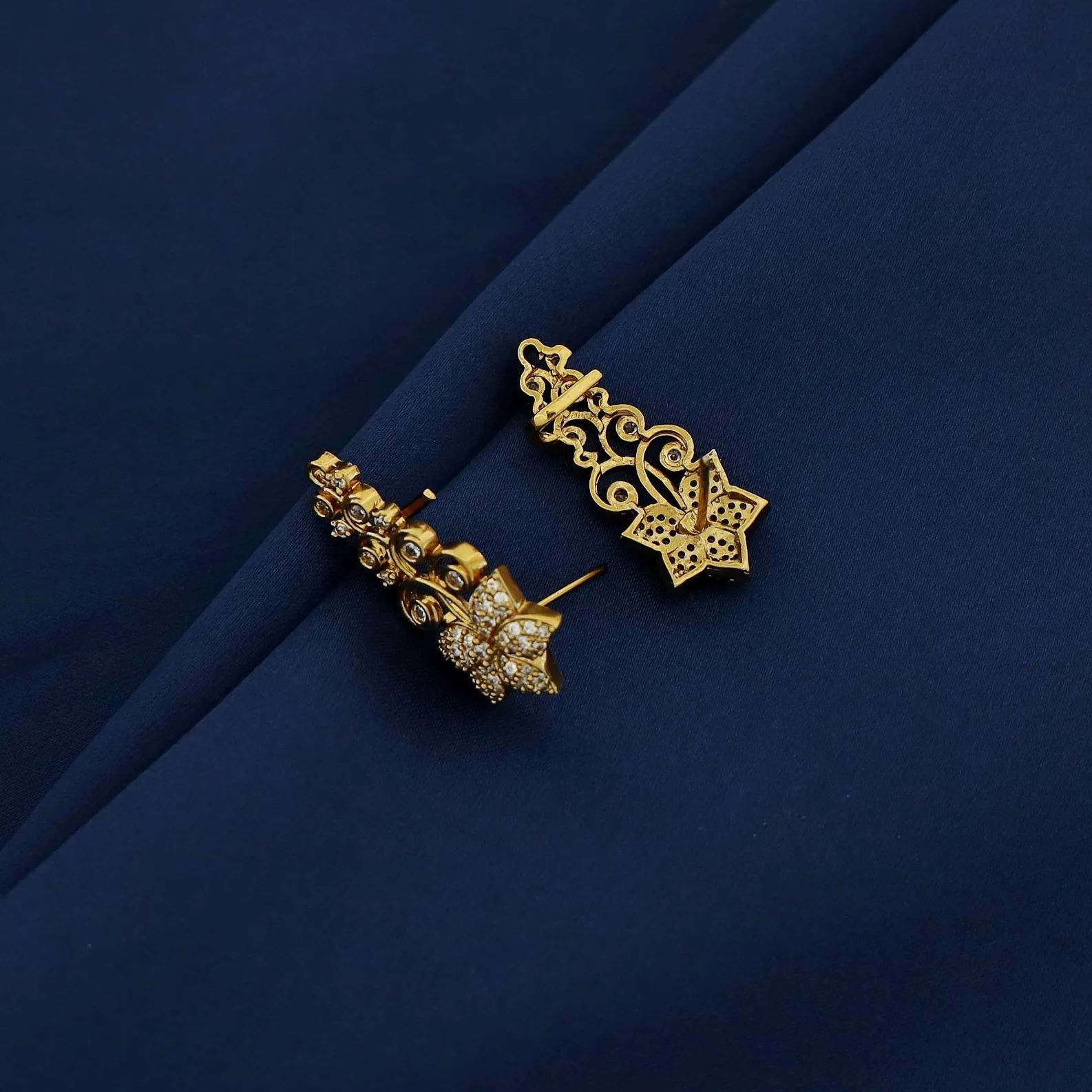 Himadri Golden Flower Ear-Cuff (Set of 2) - Image 18
