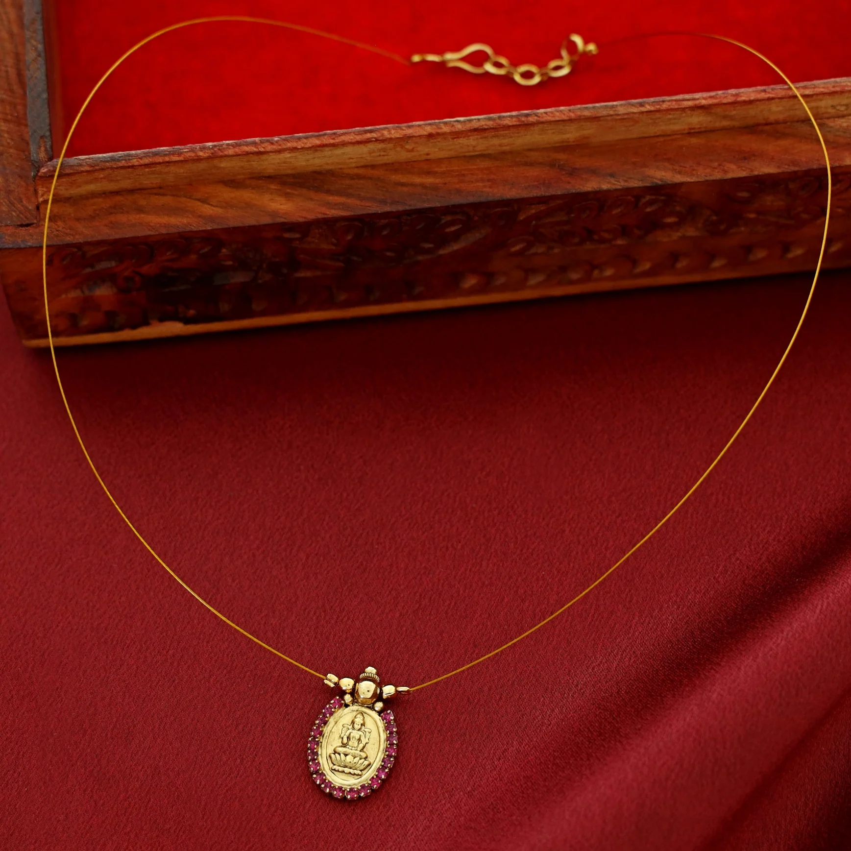 Himani Devi Pendant String Neckpiece - Image 7
