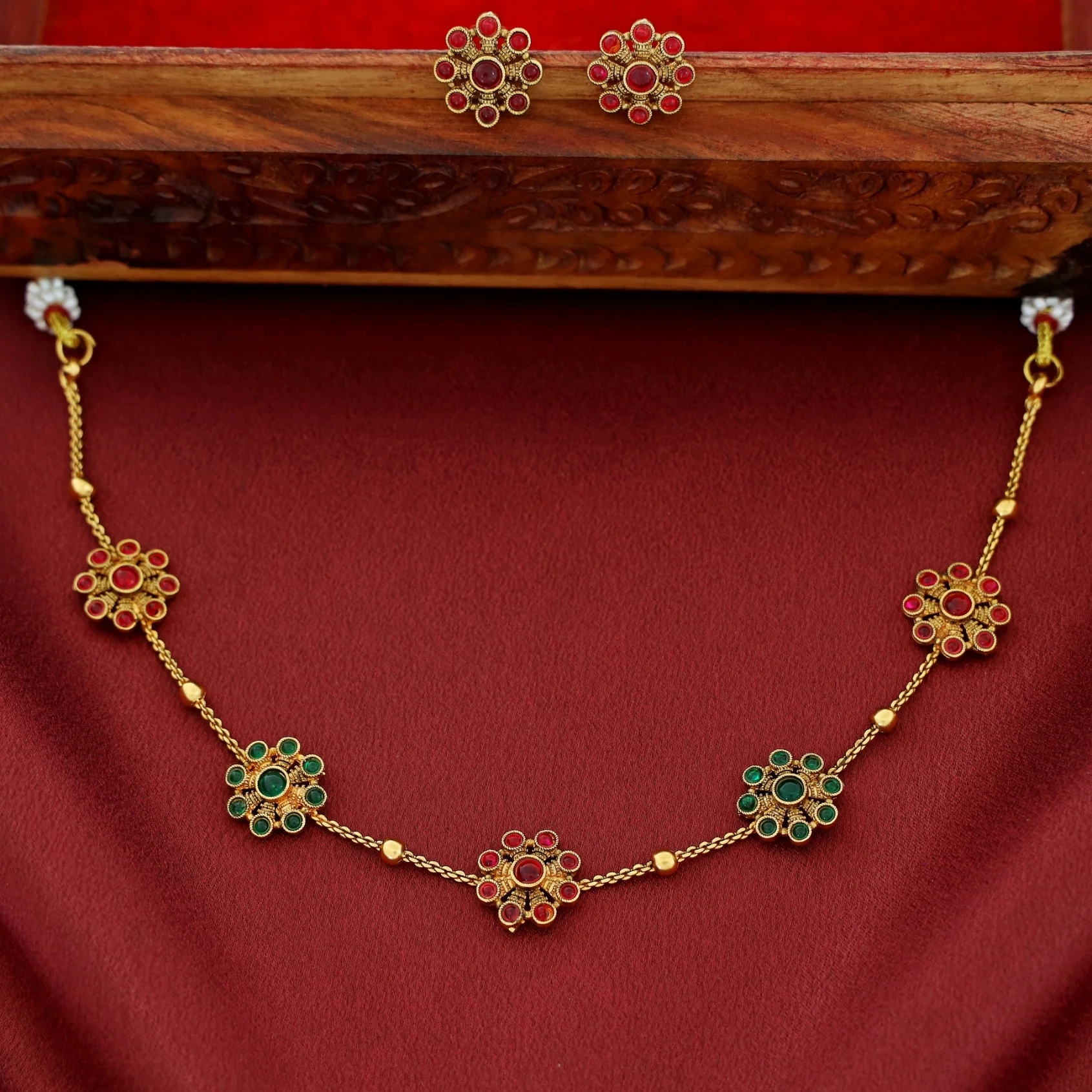 Hridya 5 Floral Golden Ball Choker With Earring - Image 4