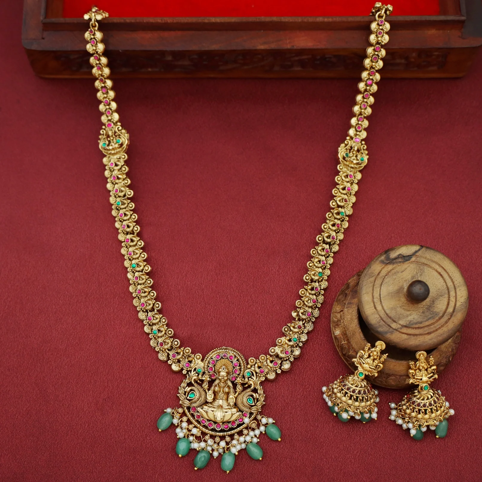 Iharika Devi Beaded Pearl Mayura Long Haram With Earring - Image 4