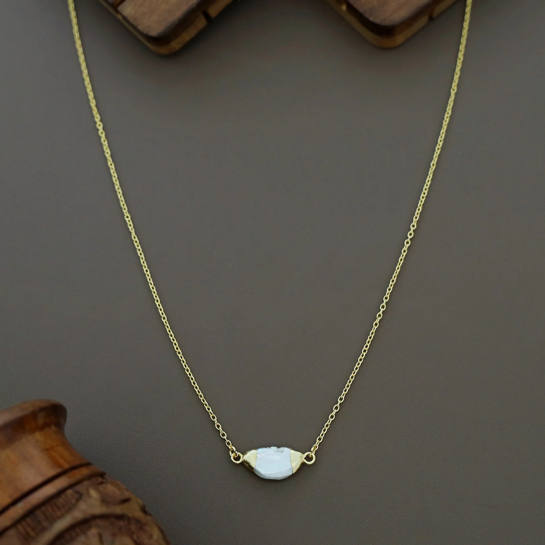 Imara Real Baroque Pendant Neckpiece - Image 2