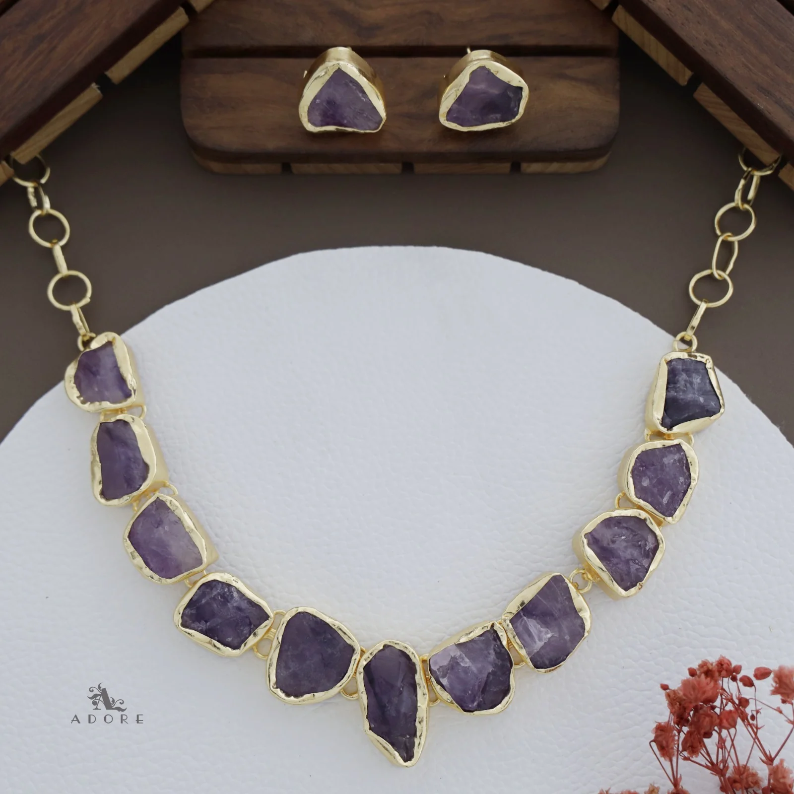 Imaya Raw Stone Neckpiece With Stud - Image 13
