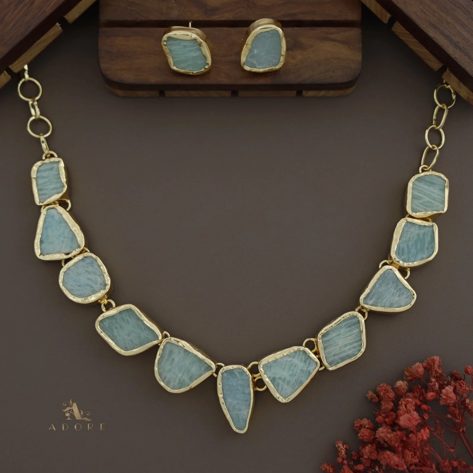 Imaya Raw Stone Neckpiece With Stud - Image 5
