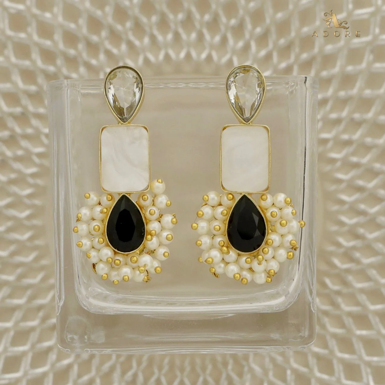 Ime Glossy Drop + MOP Cluster Pearl Earring - Image 3