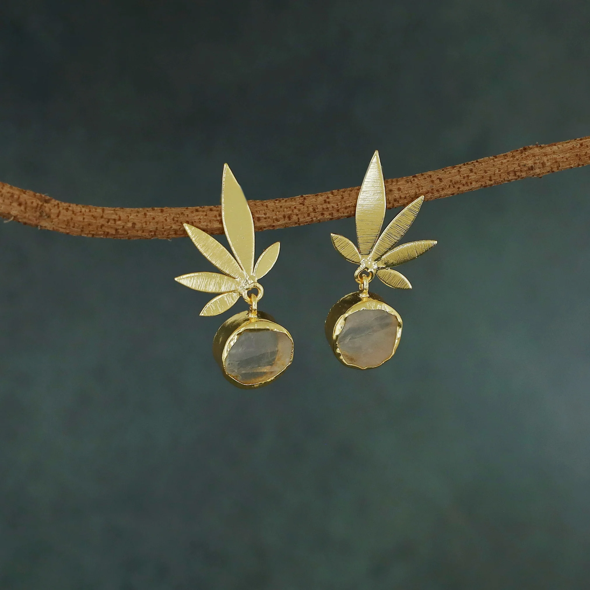 Iniya Golden Leafy Raw Stone Earring - Image 4