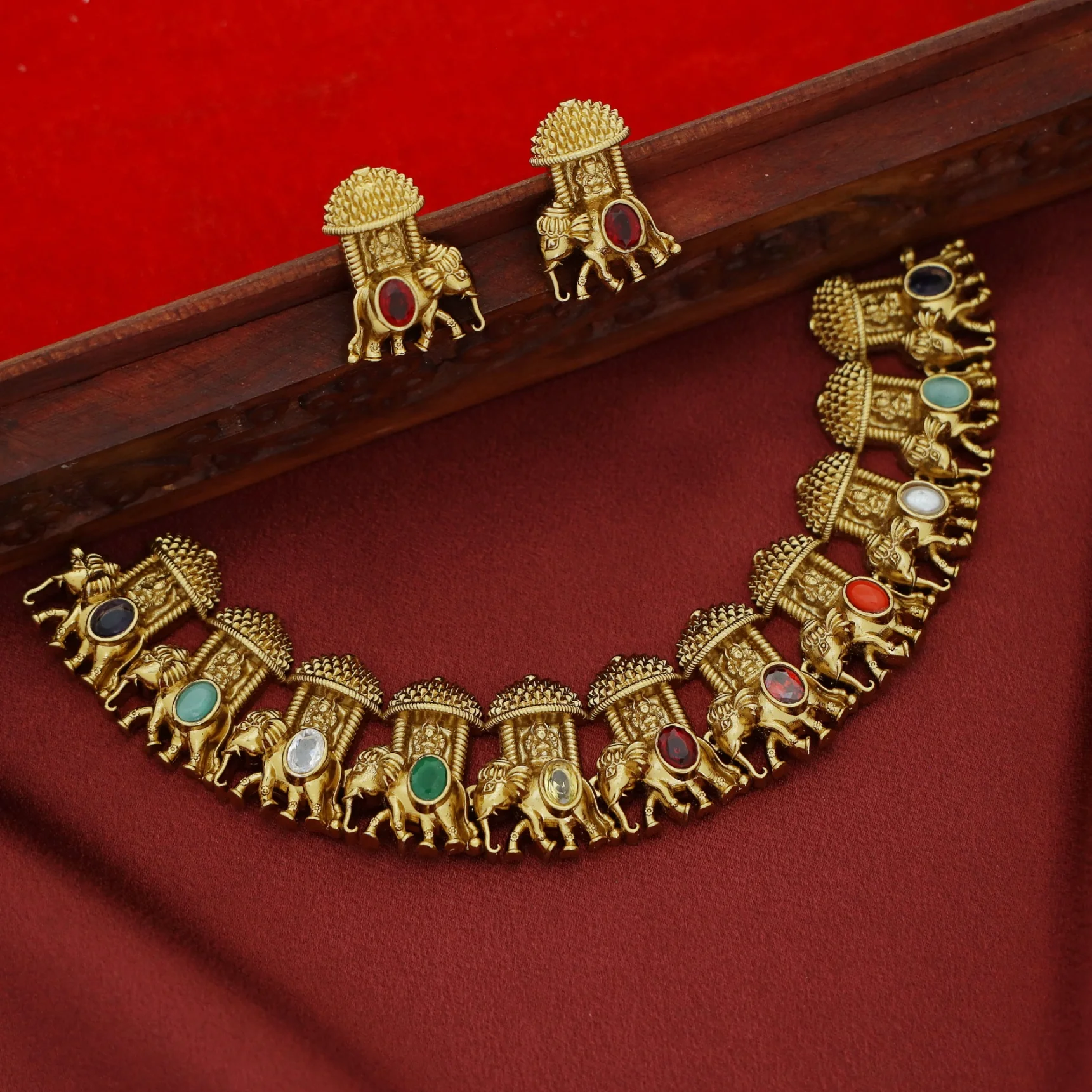 Ipshita  Devi Airavath Short Neckpiece With Earring - Image 2