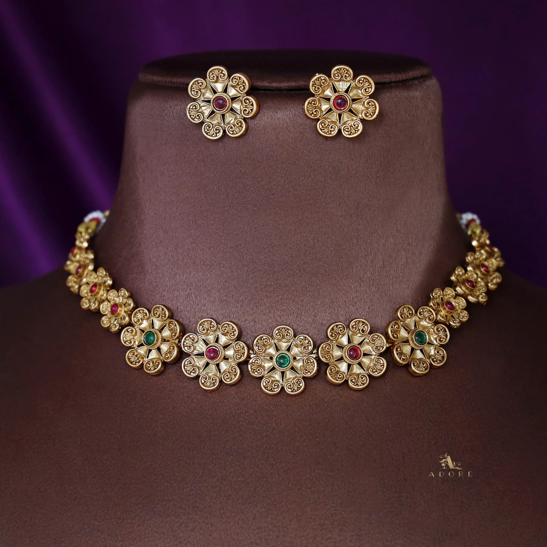 Irika Golden Flower Neckpiece With Earring - Image 6
