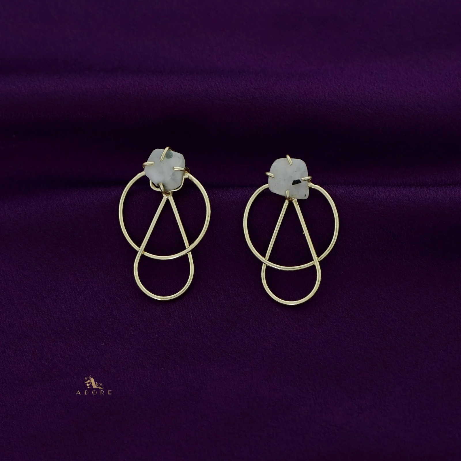Isabel Raw Stone Golden Circle Drop Earring - Image 11