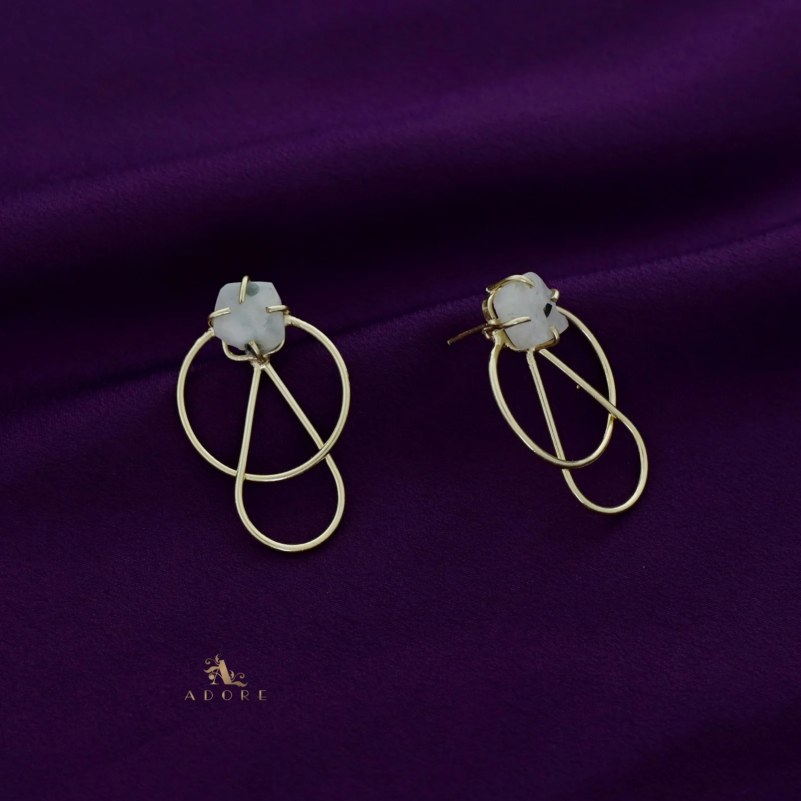 Isabel Raw Stone Golden Circle Drop Earring - Image 8