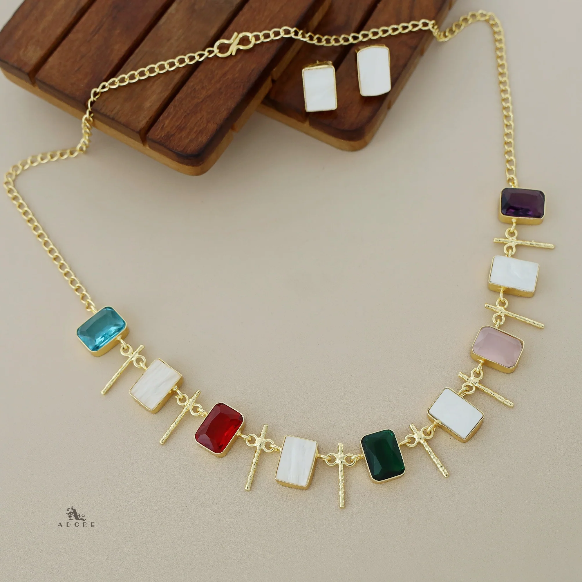 Ishani Rectangle MOP + Glossy Neckpiece With Stud - Image 8