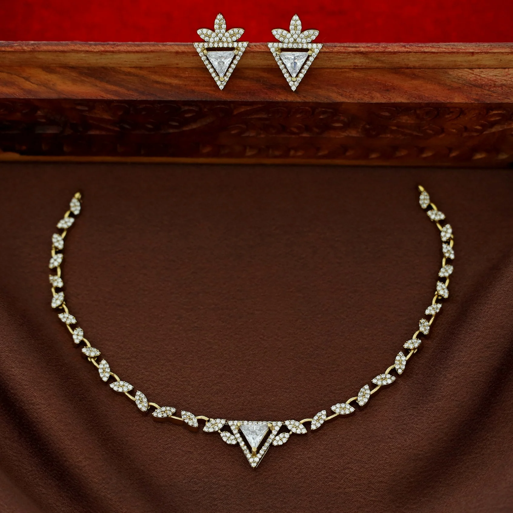 Ishanika AD Stone Triangle Short Neckpiece With Stud - Image 6