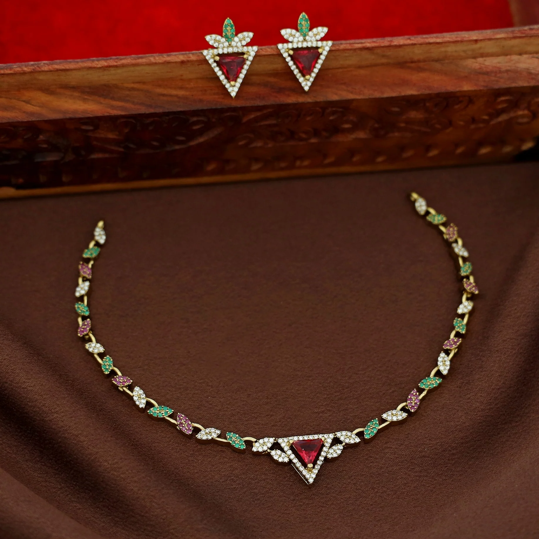 Ishanika AD Stone Triangle Short Neckpiece With Stud - Image 7