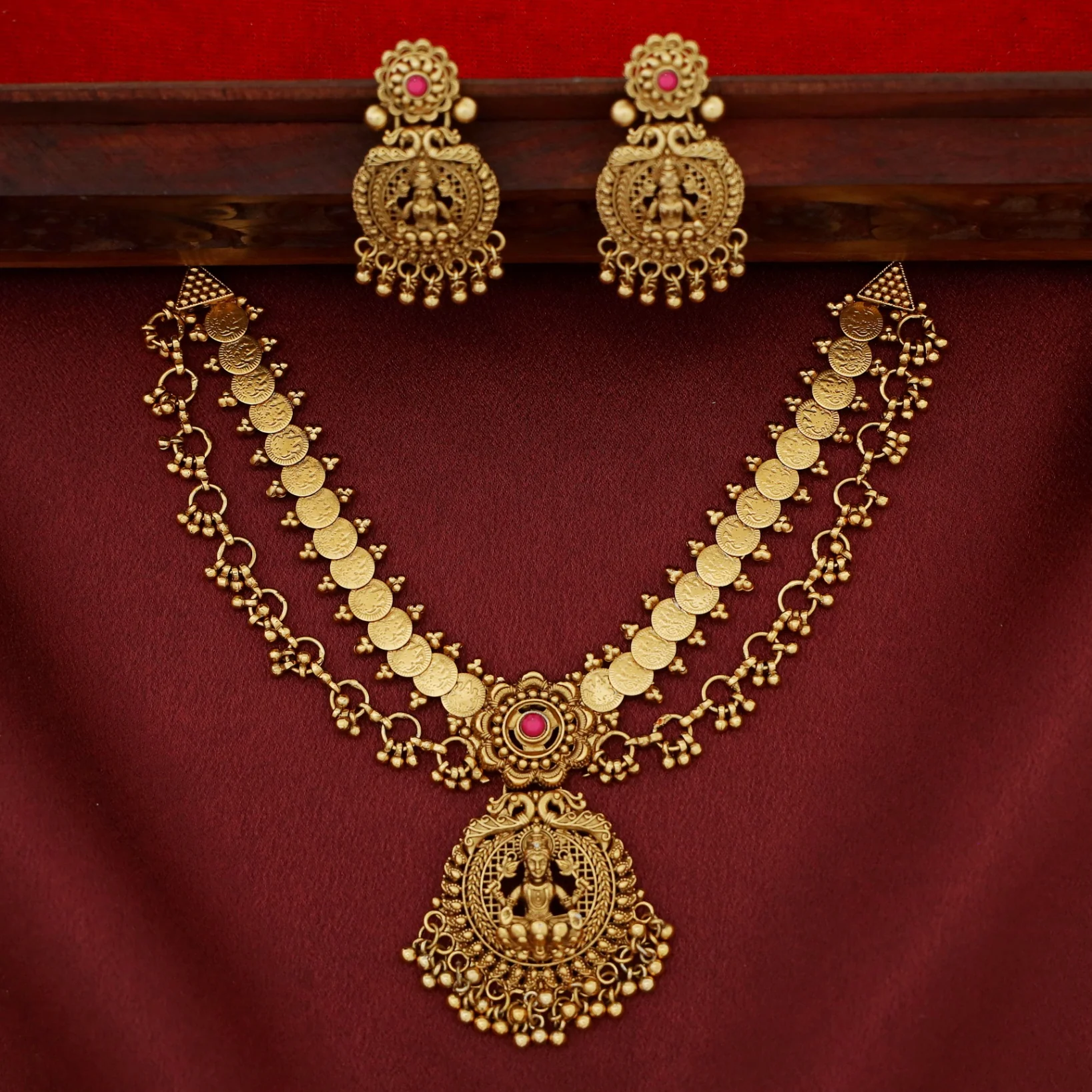 Isharika Devi 2 Layer Floral Kashi Golden Ball Short Neckpiece With Earring - Image 2