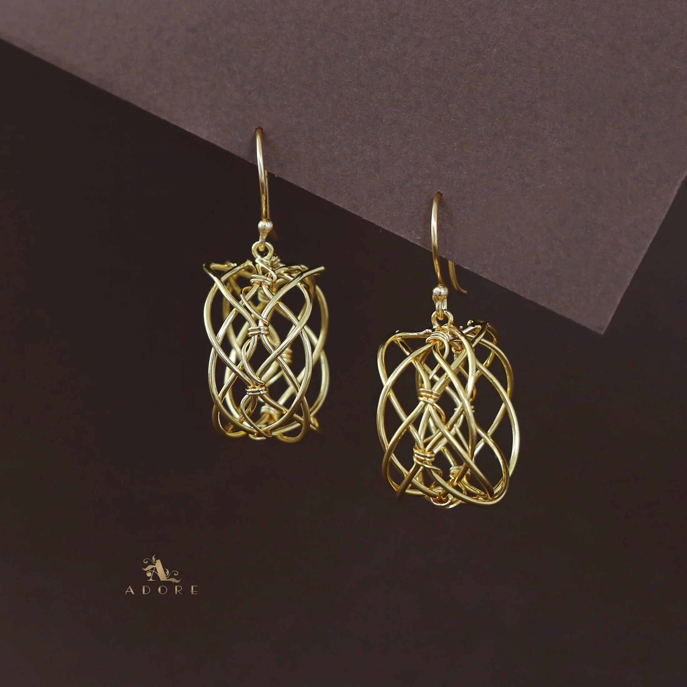 Ishkaara Golden Hollow Twisted Wire Drop - Image 5