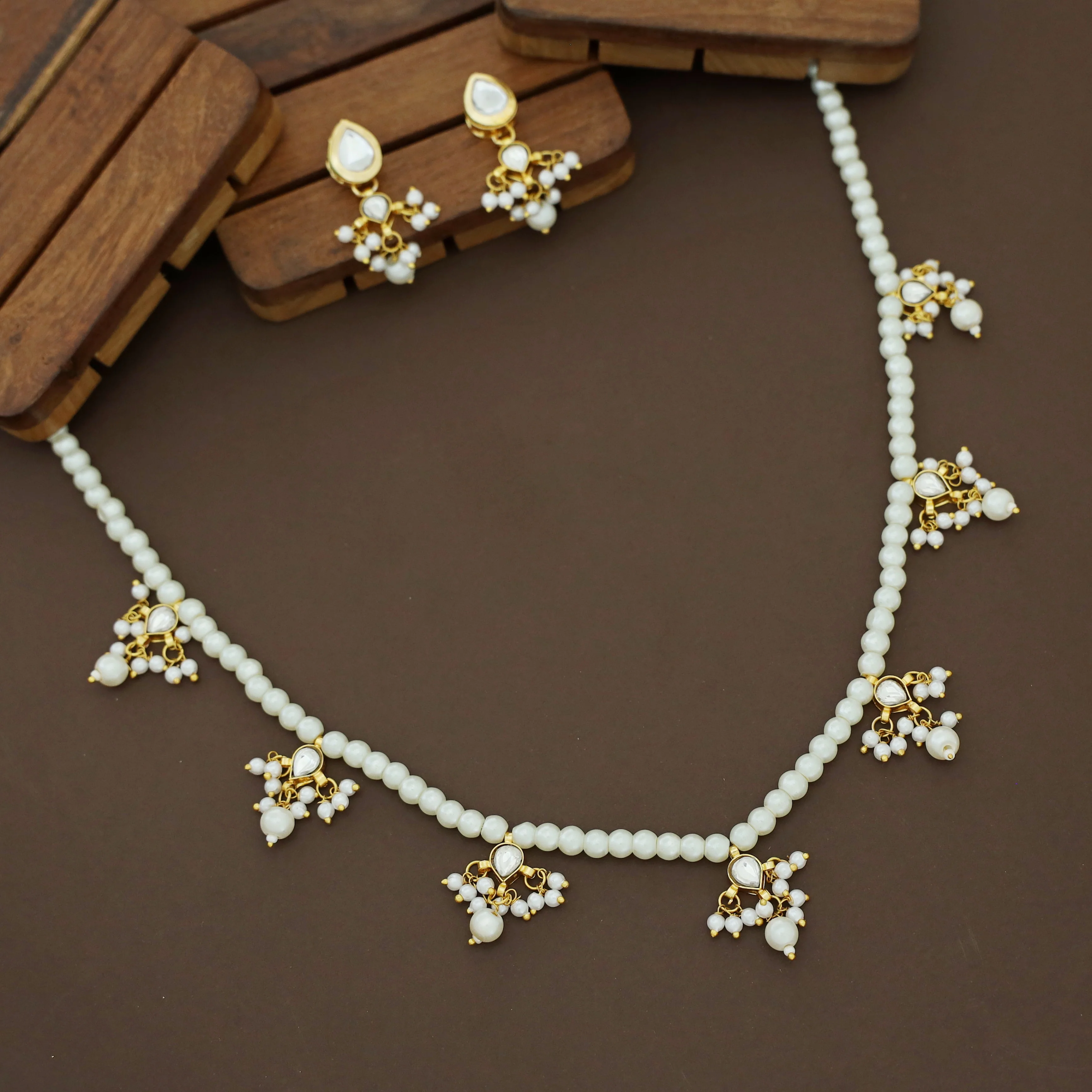 Ishva Pearl Kundan Long Neckpiece With Earring - Image 2